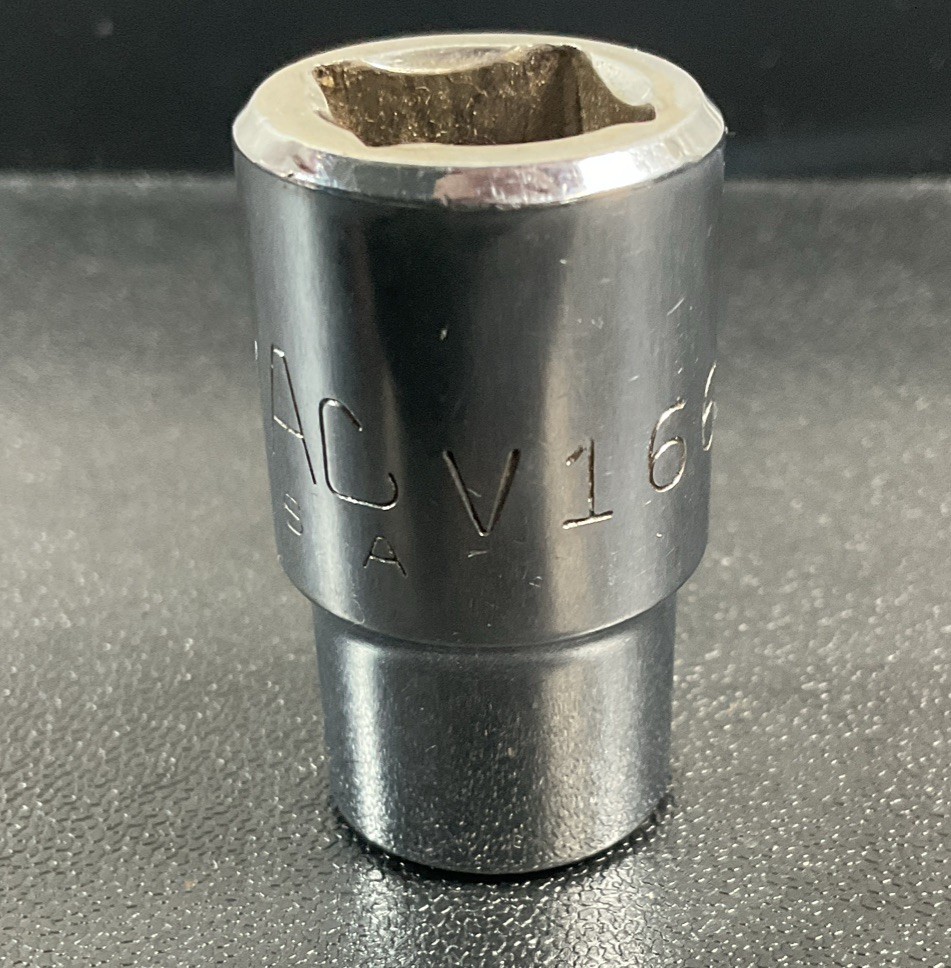 Mac Tools 1/2″ 6 Point (1/2″ Drive) Shallow Standard Socket V166 Made in USA