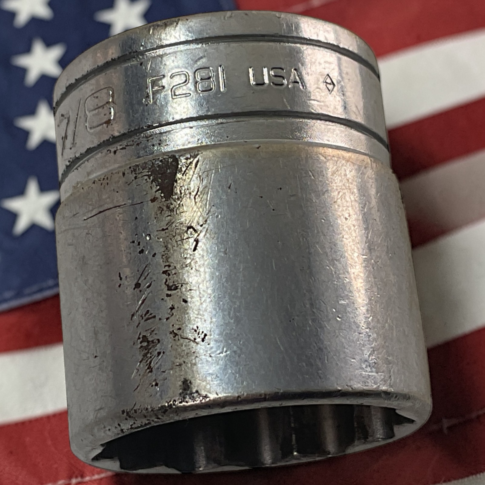 Snap-On Socket 7/8″ F281 3/8″ Drive 12 Pt Chrome As Pictured Mechanic Tool