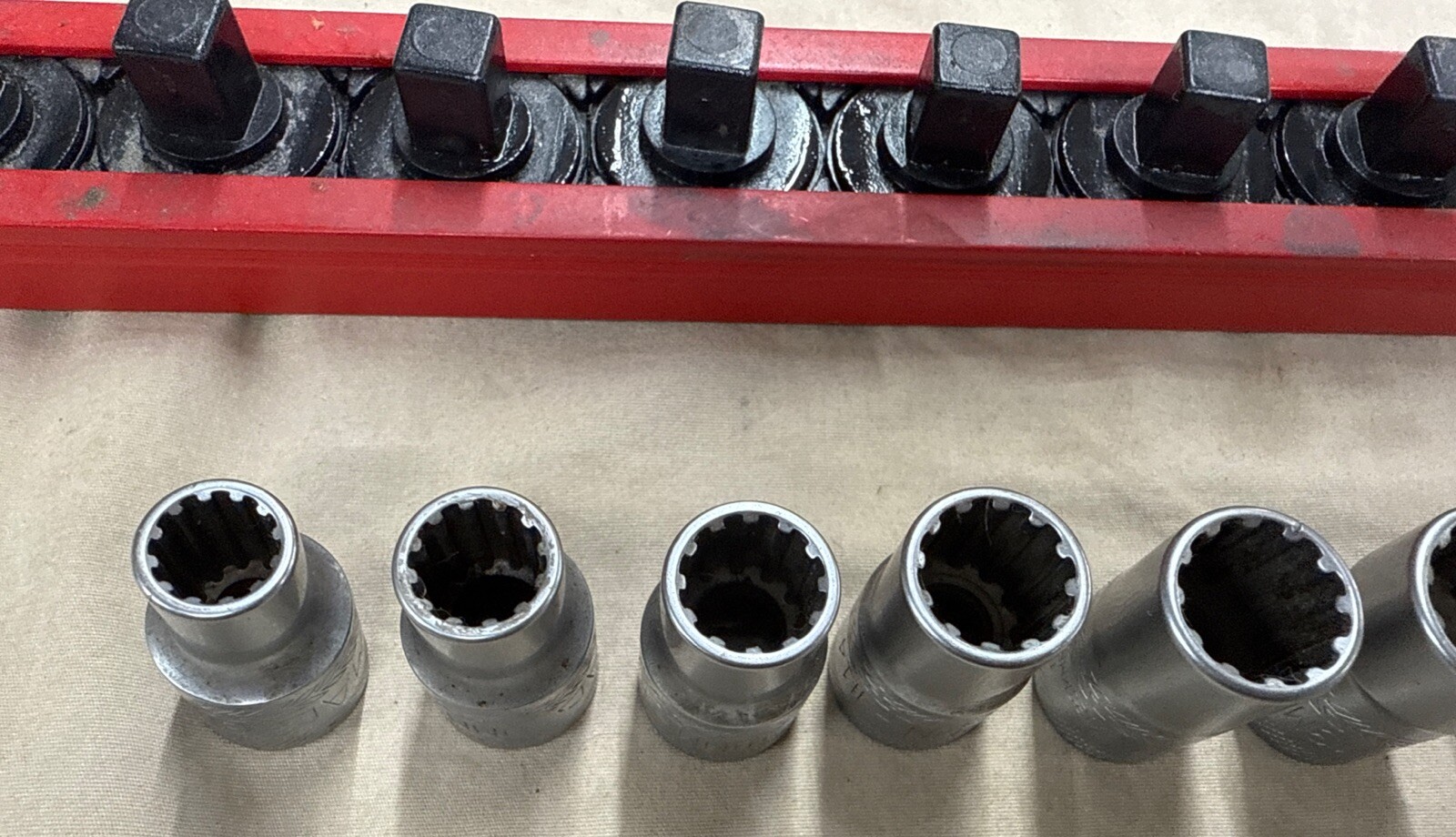MAC Tools SPLINE Hex Metric 8mm-19mm 3/8″ DR Set Lot Socket Shallow Spherical