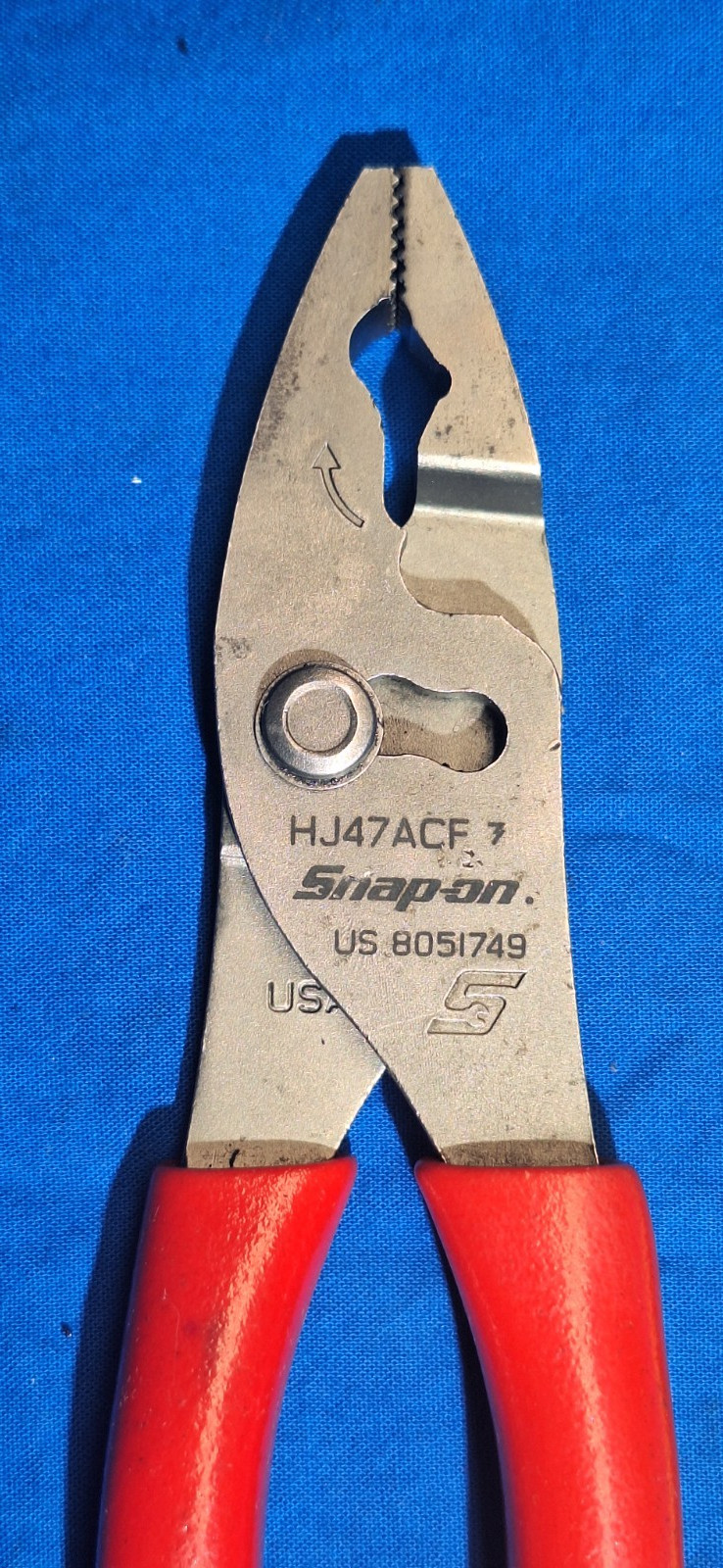 Snap-On HJ47ACF 8-1/2″ Talon Grip Flank Jaw Slip-Joint Pliers Red