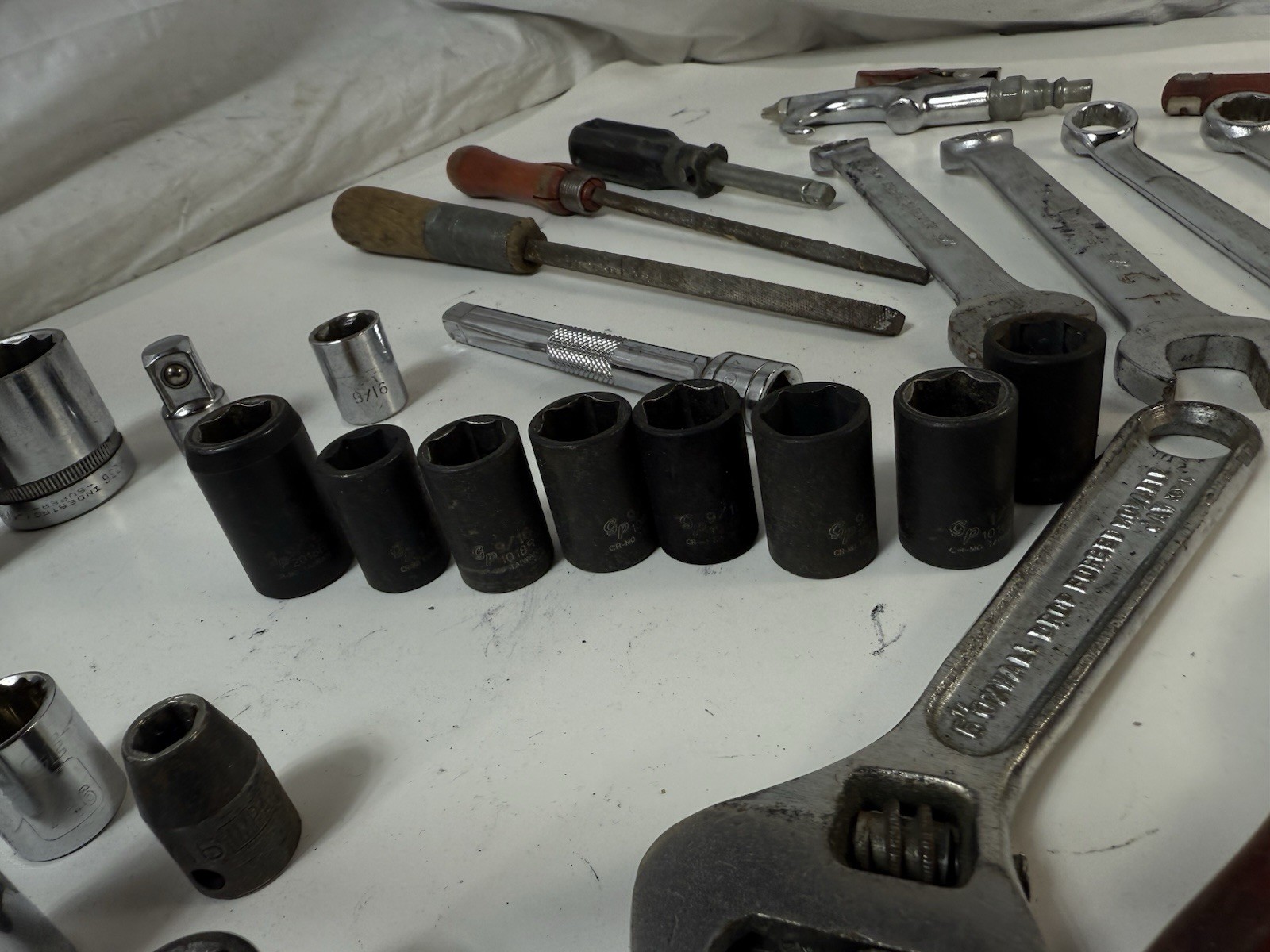 Lot Of 30 Mechanic Tools Sockets Wrenches Pliers Screwdrivers GP Ace Indestro