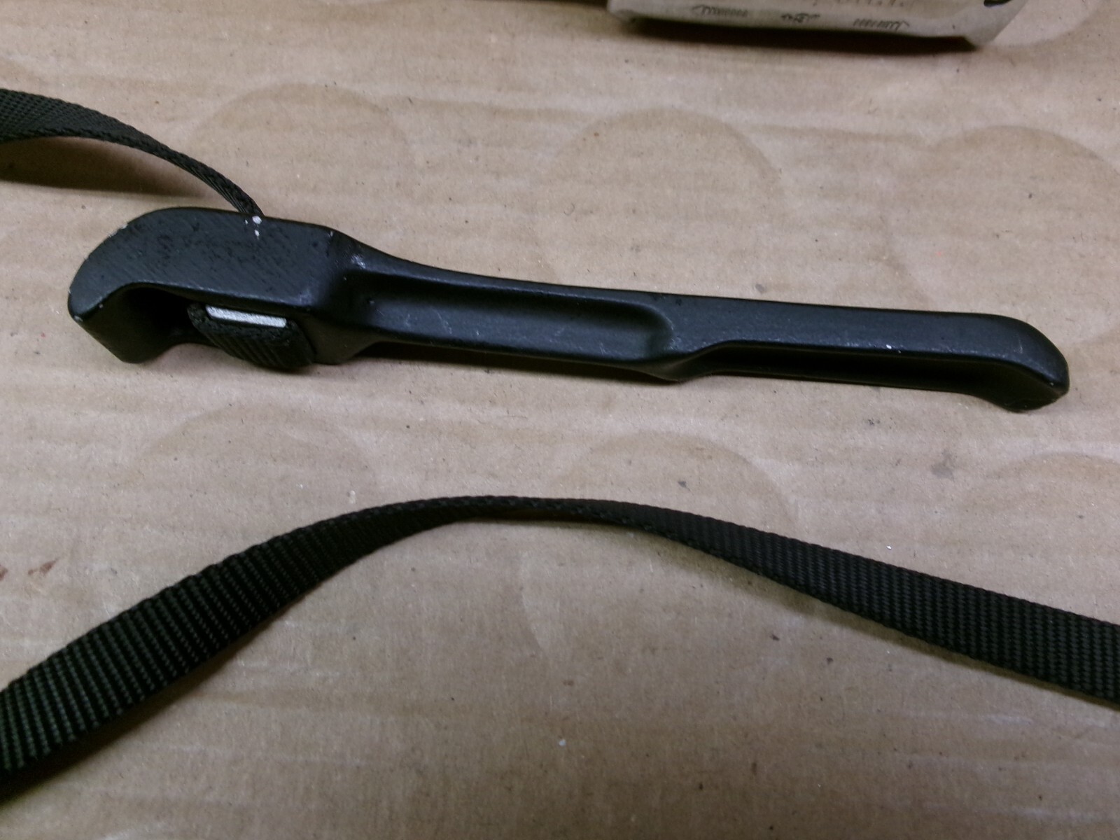 Lowell 6″ Pipe Strap Wrench No S-6