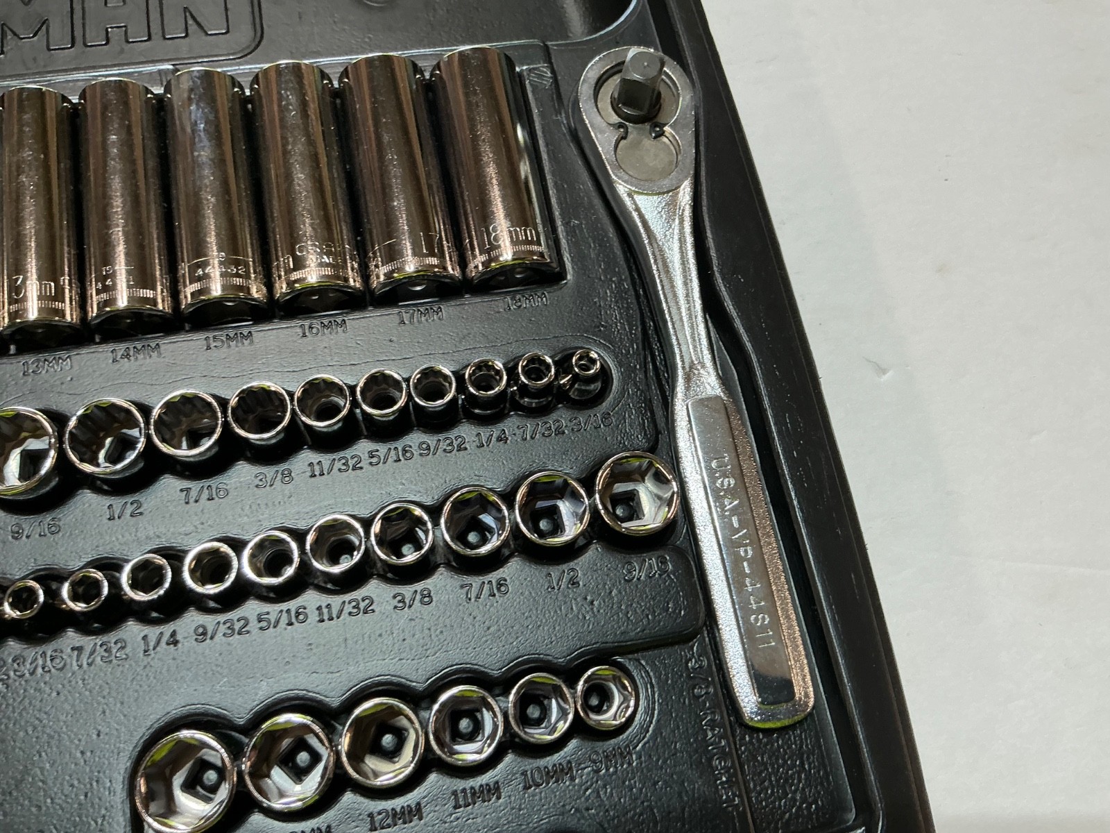 New Craftsman 101pc Metric & SAE Socket Set 1/4 3/8 1/2 Drive 33101 USA open box