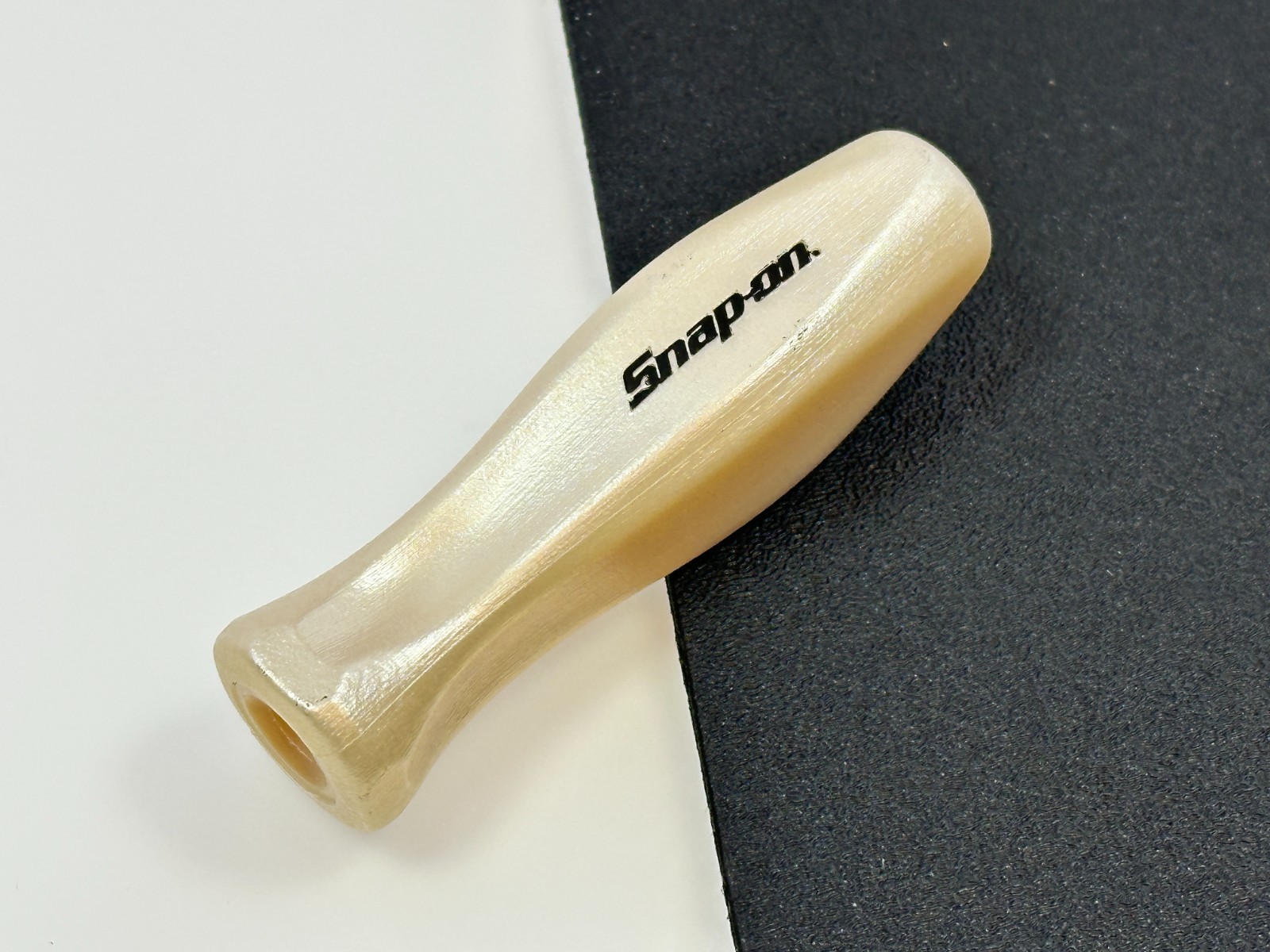 Snap-on Tools PEARL WHITE Discontinued 3/8″ Drive Replacement Ratchet Hard Grip