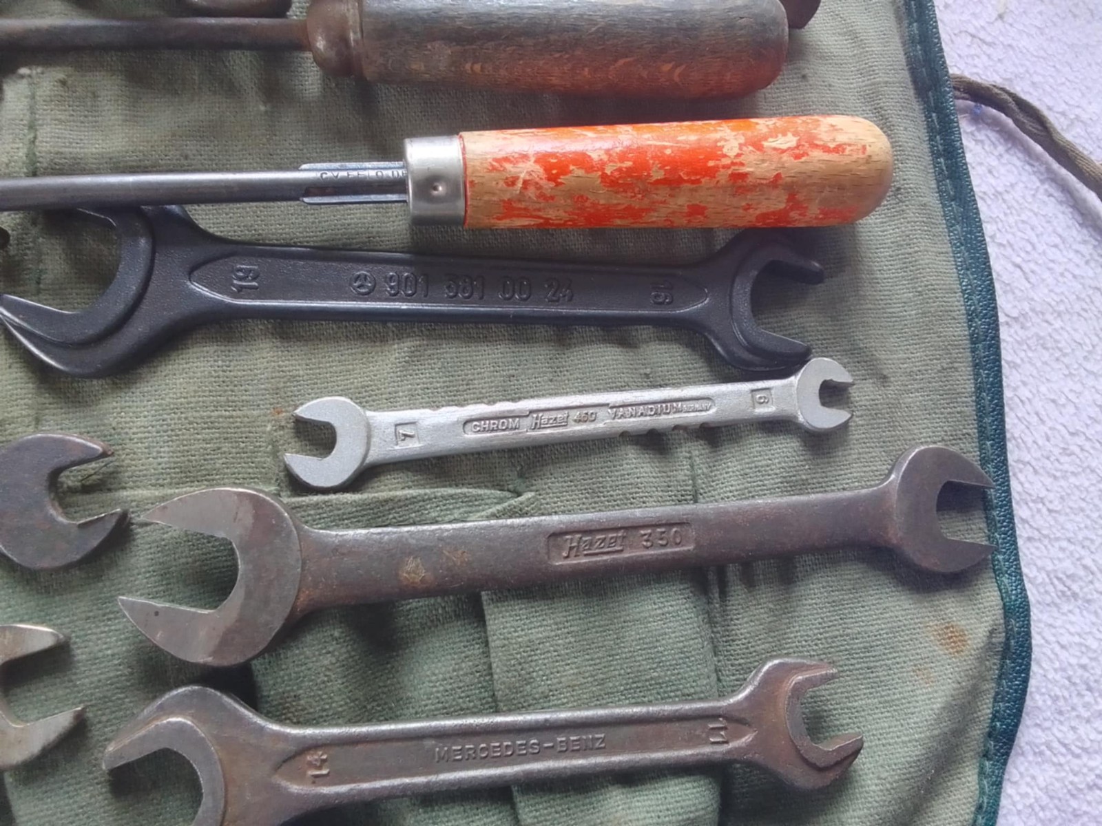 Mercedes Benz Tool Kit W110 W111 W108 W116 W115 W120 W107 W113 SL