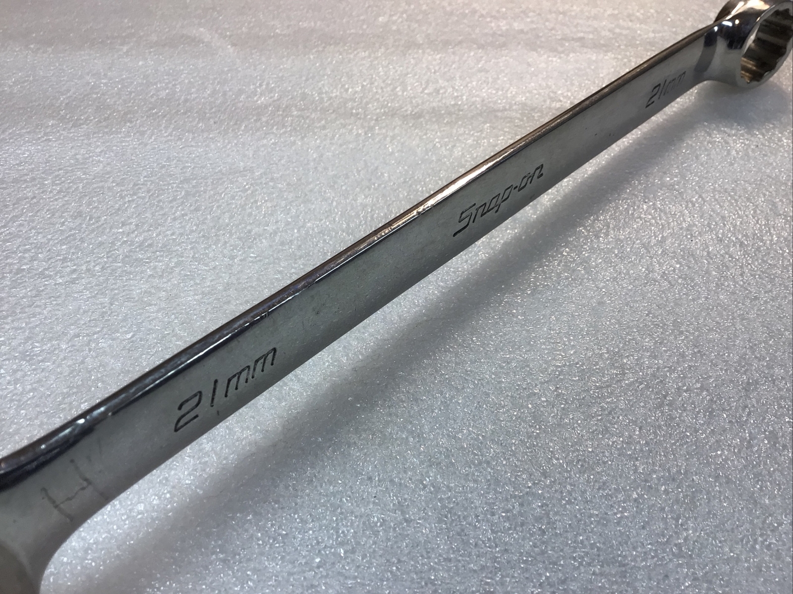 SNAP ON#OEXM210B – 21 mm, Chrome, COMBINATION WRENCH, 12 Pt., Flank Dr.-USA-NICE