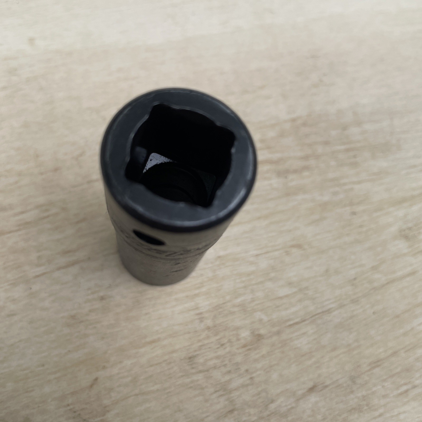 Snap-on Tools 1/2″ Drive 6-POINT SAE 9/16” SEMI-DEEP Impact Socket IMS180