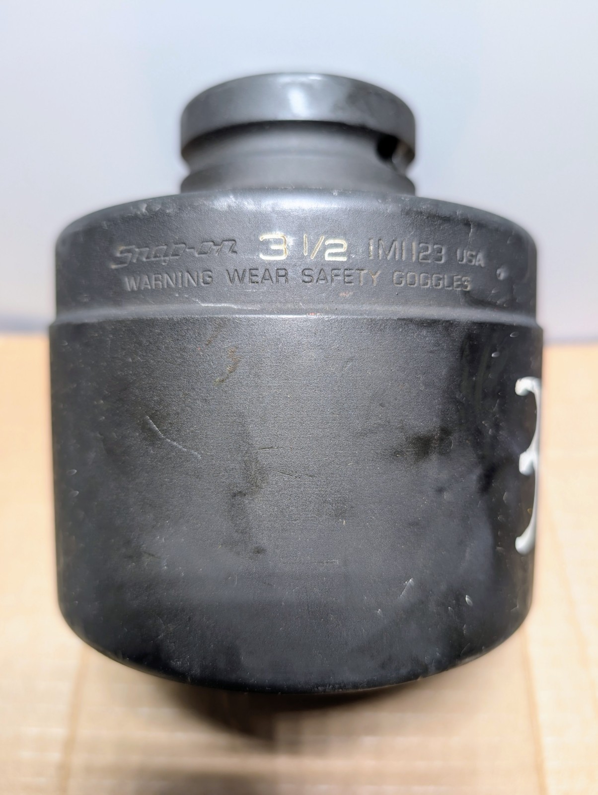 Snap-on IM1123, 3-1/2″ 89mm Regular Impact Socket, 1″ Drive, 6 Point
