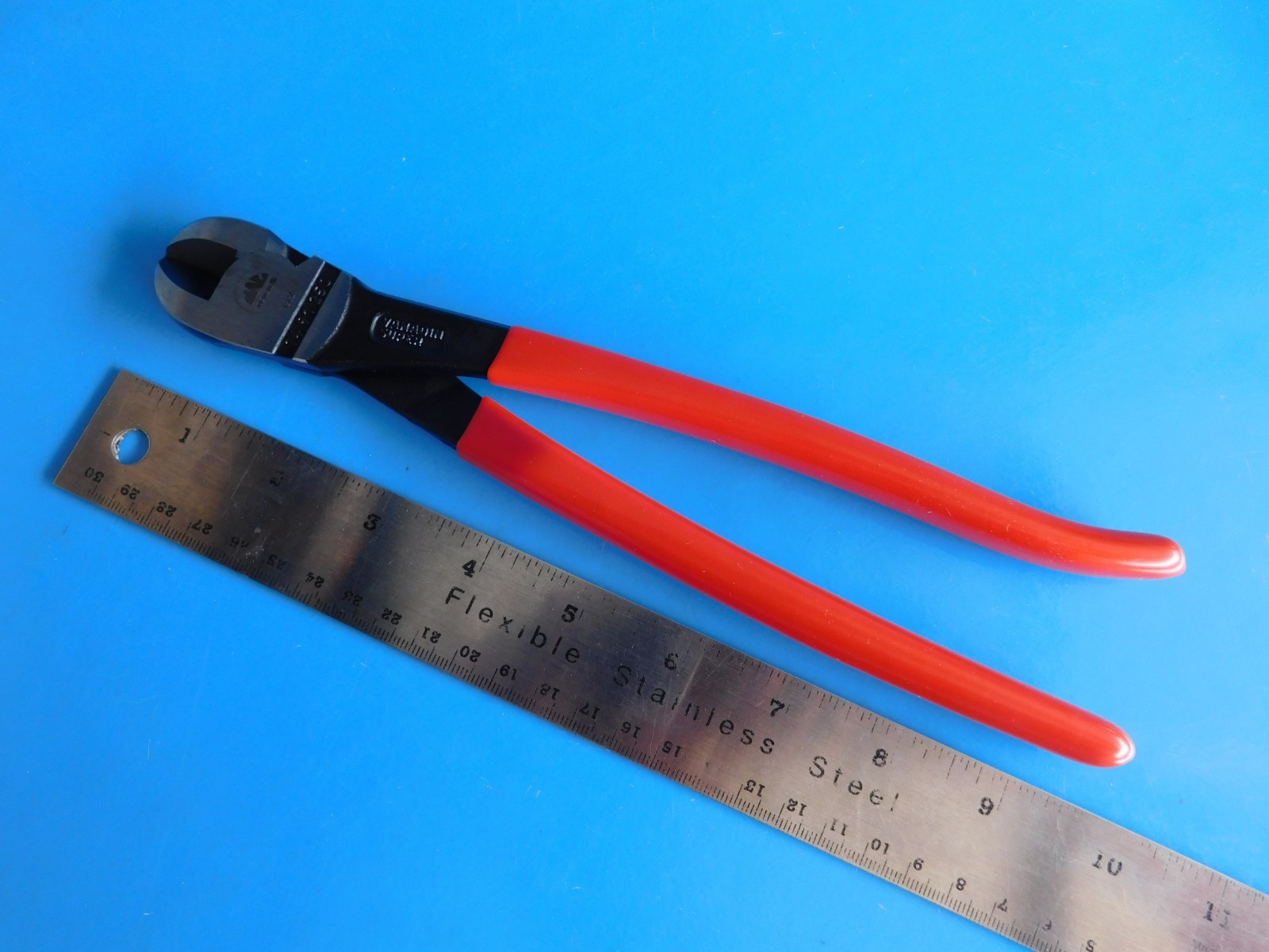 NEW, MAC TOOLS HIGH LEVERAGE CENTER CUT PLIERS «KNIPEX» , PART #P21