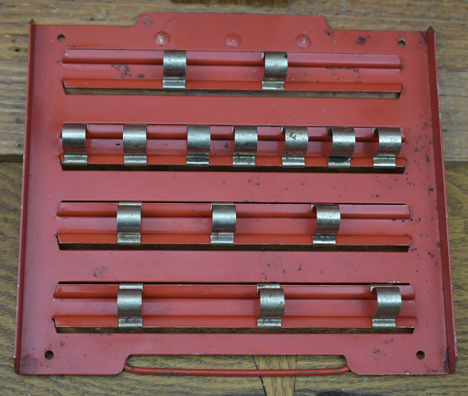 Snap-on 13-Piece 1/2″ Drive SAE 6-Point Shallow Impact Socket Set on Rail + IP80