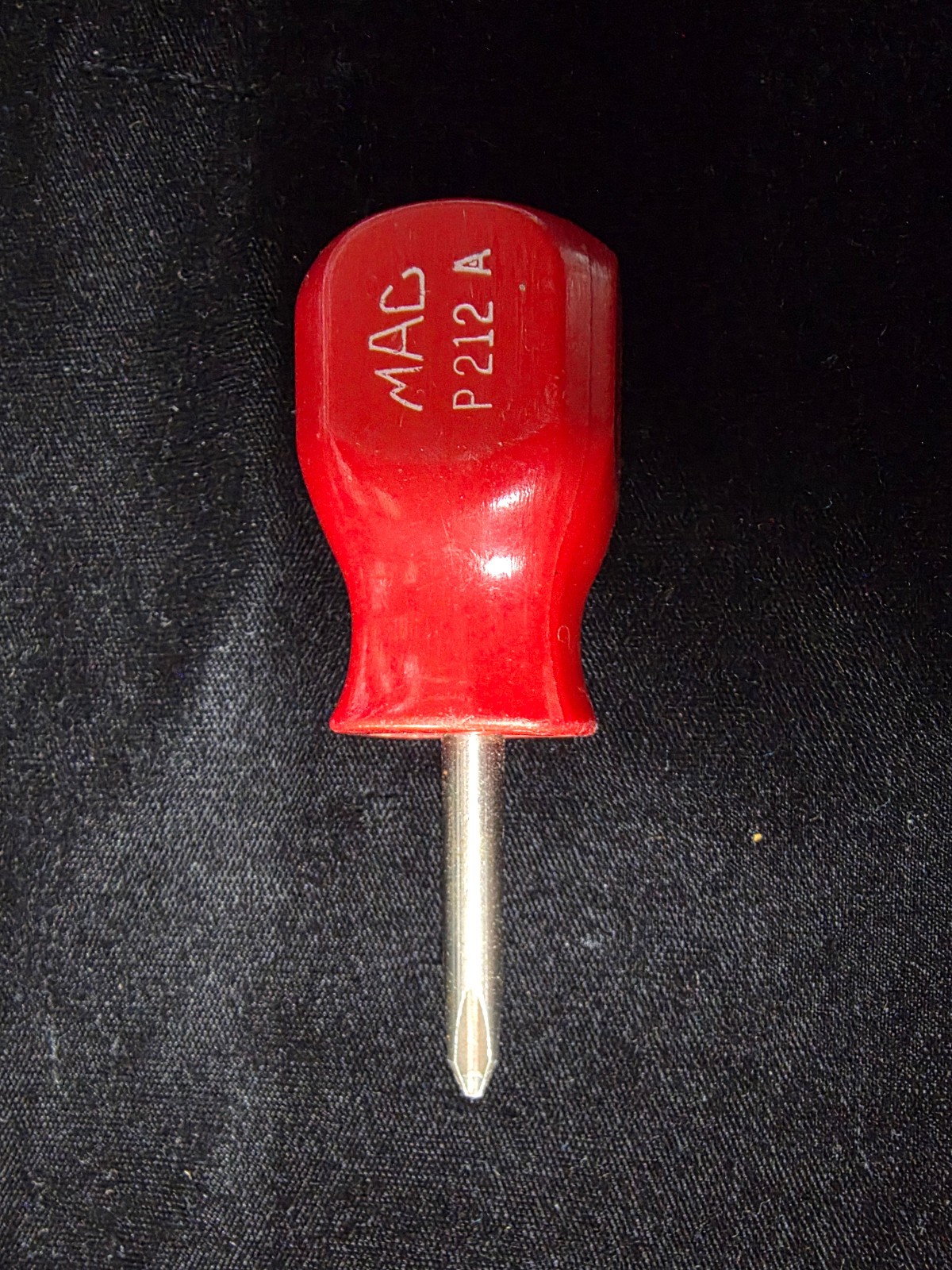 Mac Tools P212A #2 Stubby Phillips Head Screwdriver Red Handle