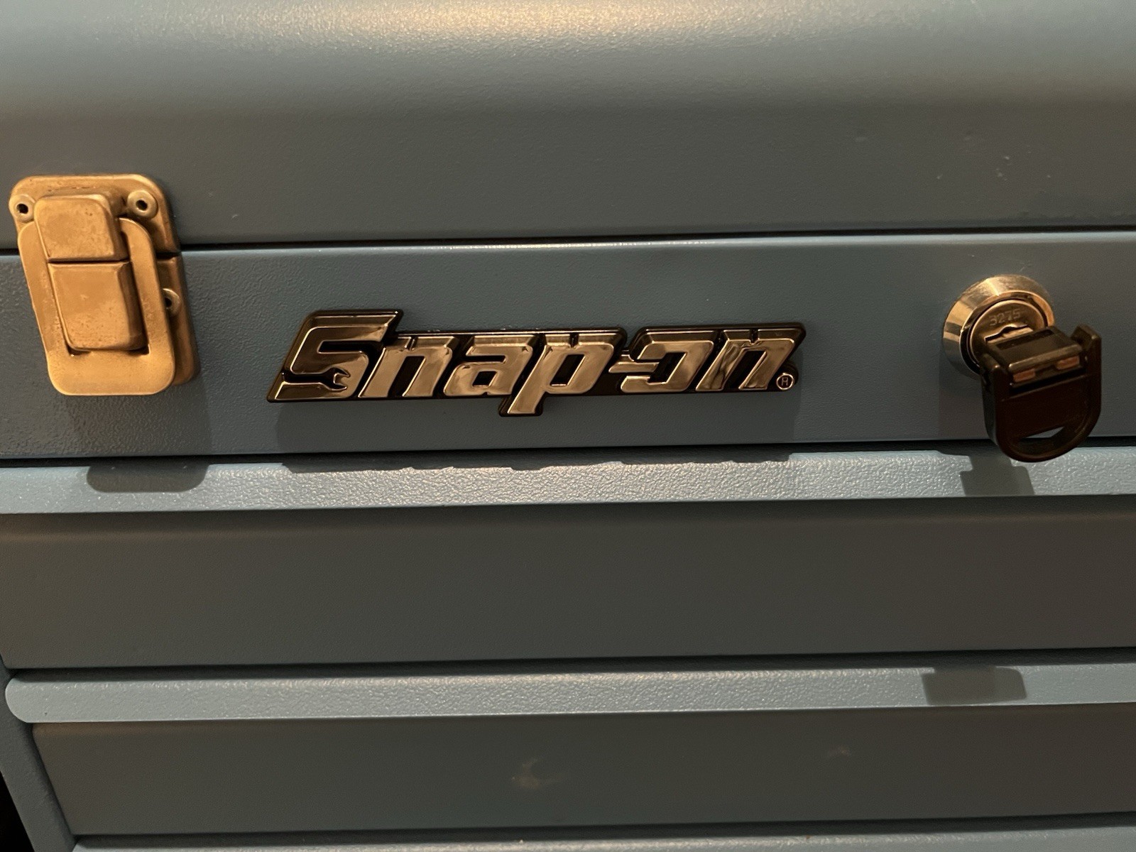 Snap On Tools METAL 3D Toolbox Roll Cab Chrome Badge Emblem Sticker Decal logo.
