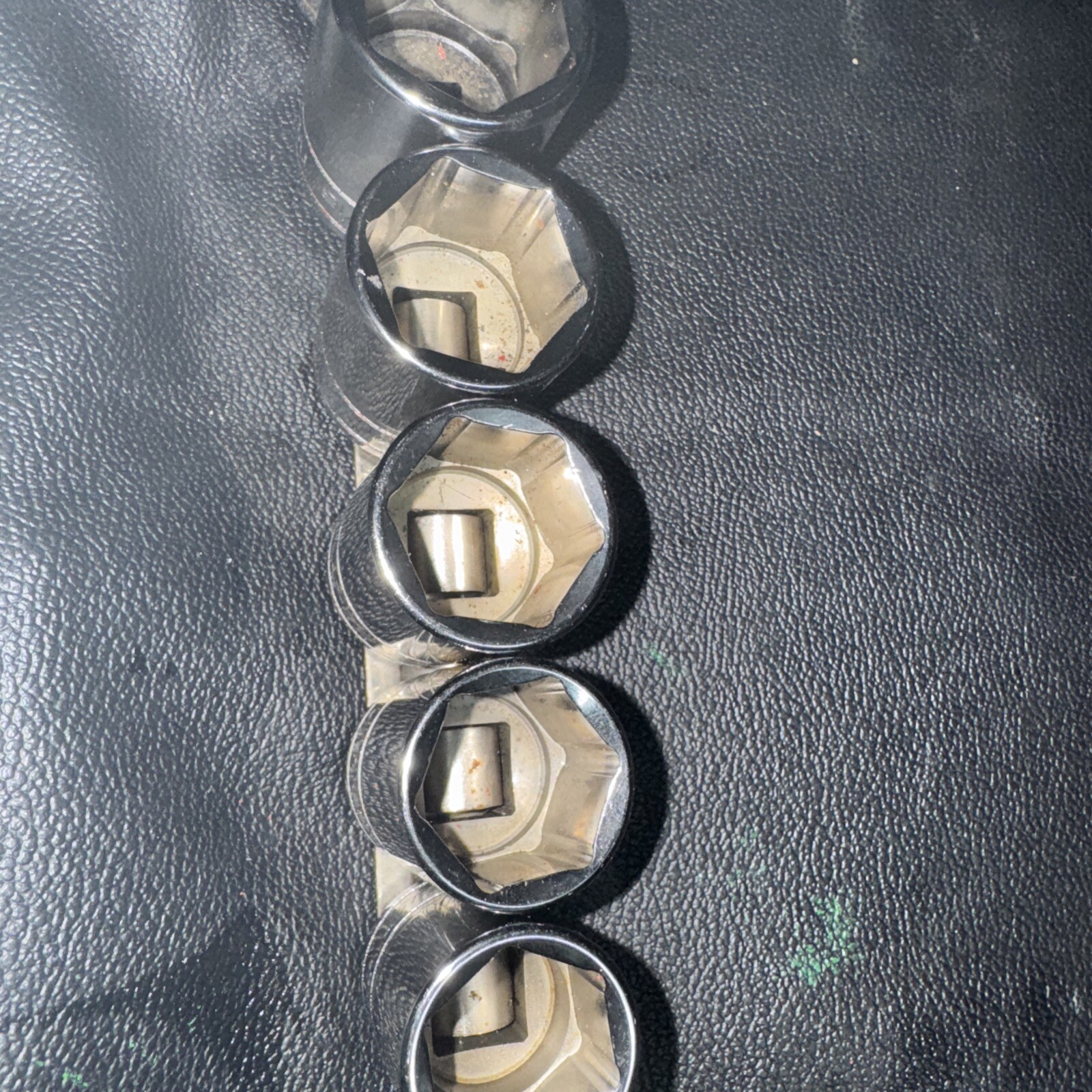 Snap On Sockets 6 Pt 1/2 Drive. 1-1/4,1-1/8,1-1/16,1,15/16,7/8,13,16
