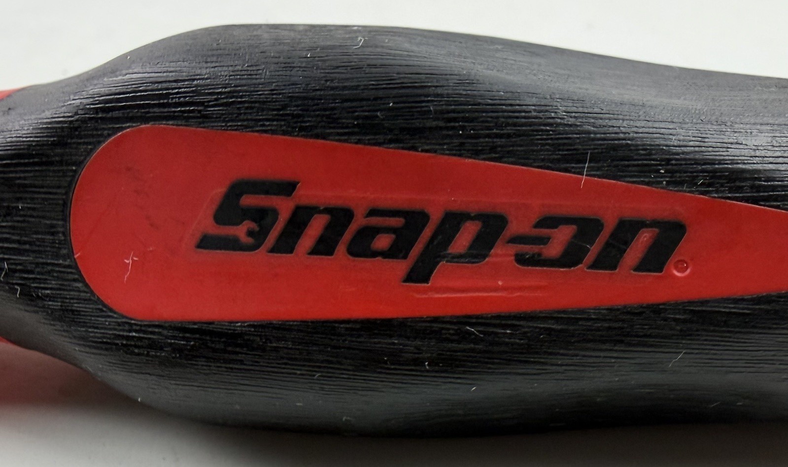 Snap-on T30 Torx Red Instinct Soft Grip 8-7/8″ Long Screwdriver SGDTX430B Red