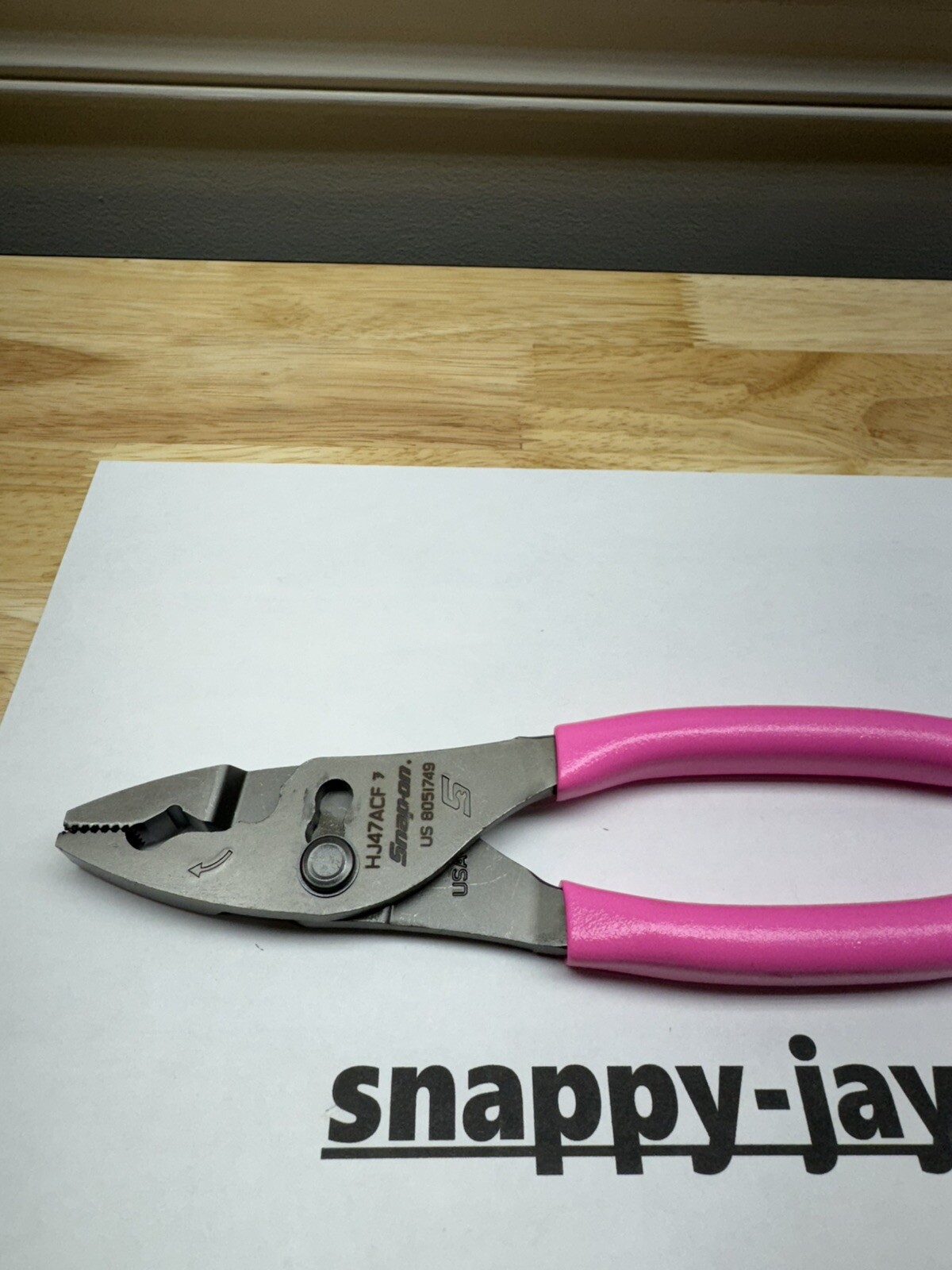 Snap-on Tools USA NEW STYLE PINK 8″ Soft Grip Flank Jaw Pliers HJ47ACFP