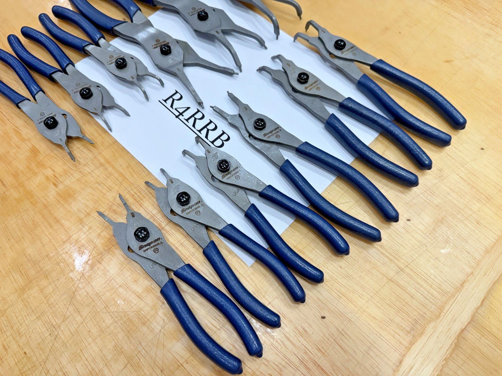 Snap-on Tools USA NEW RARE POWER BLUE 12PC MASTER Snap Ring Plier Set SRPCR112MB