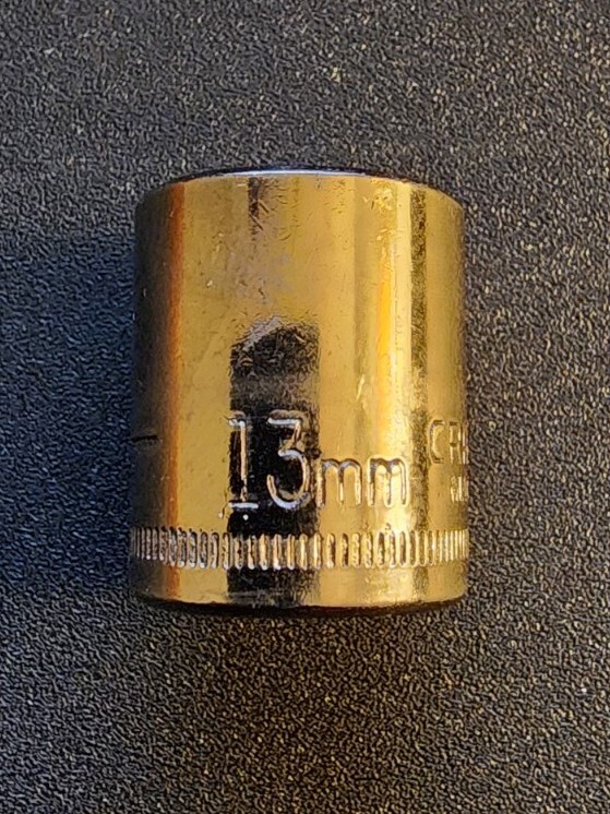 Craftsman USA 13mm Socket 6 Point 1/4″ Drive Inverted -G2- 43514