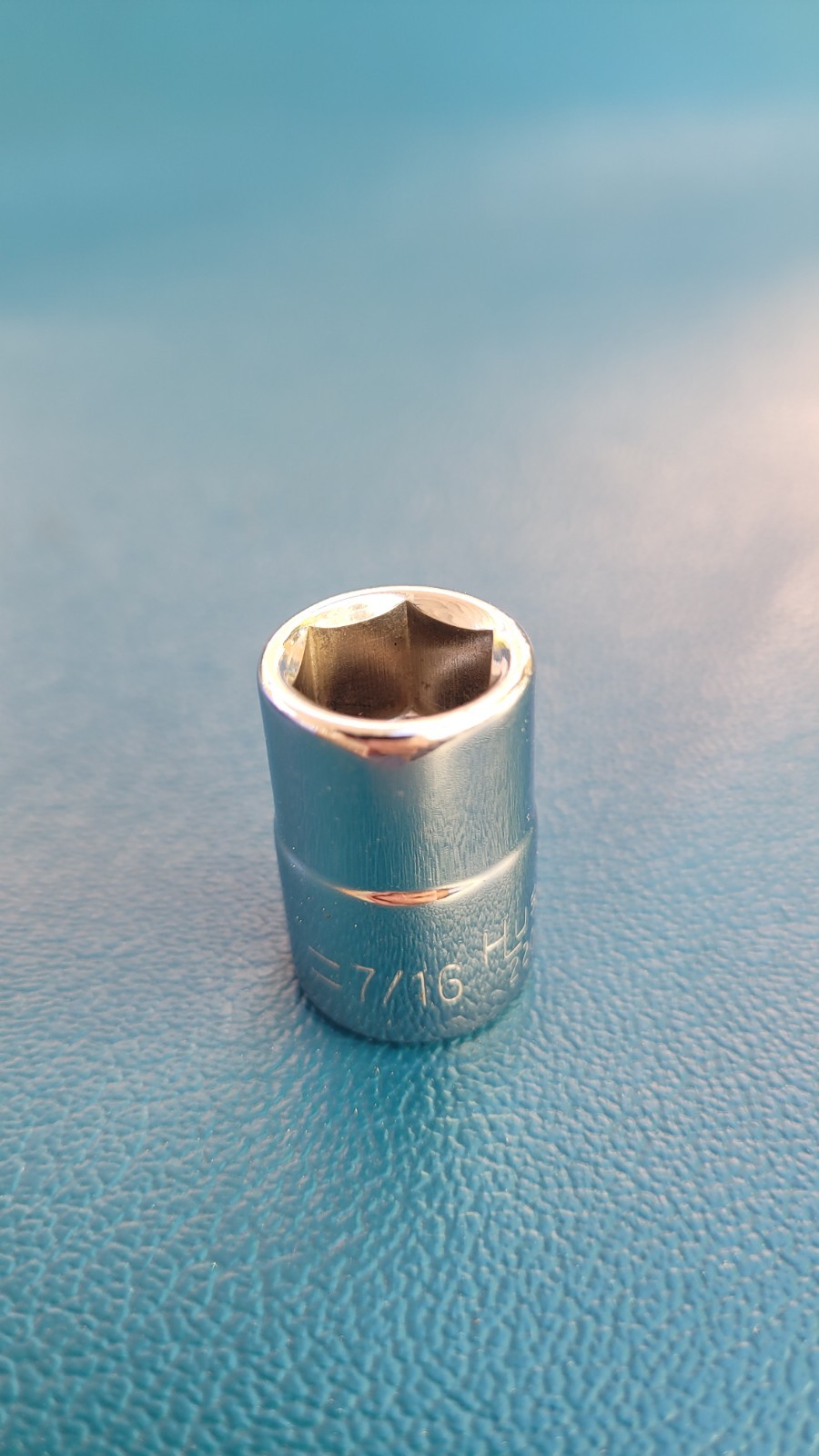 Husky 22014 7/16″ Chrome Shallow Socket 6 Pt 3/8″ Drive Made In USA