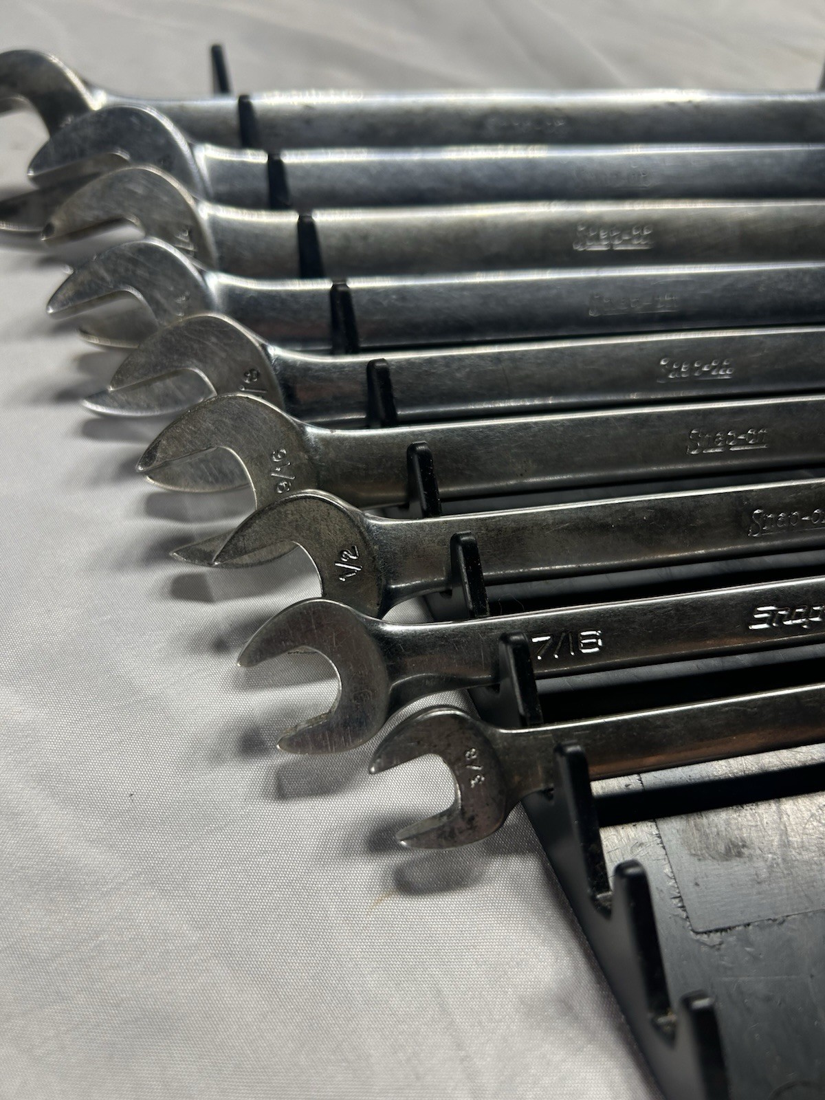 Snap-On OEX711B – 9 Pc – 12pt SAE Flank Drive Wrench Set 3/8″ to 15/16”