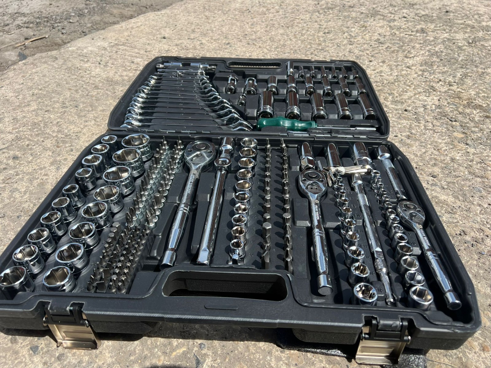 216 Socket Set 1/4 3/8 1/2″ Spanner Drive Ratchet Wrench Mechanic Tools Set