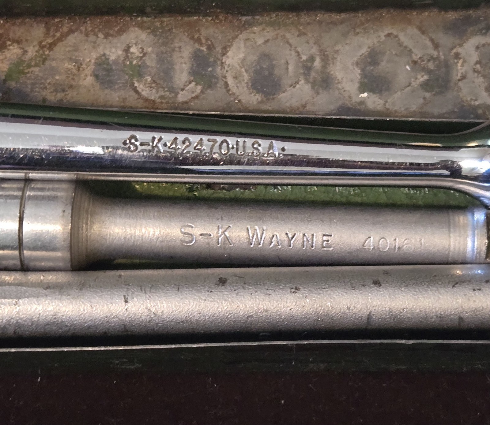 2 Mixed Sets Mid 1940s SK 409, 451 & Etc. & 1964-69 SK Wayne 401XX 17pc & Etc.