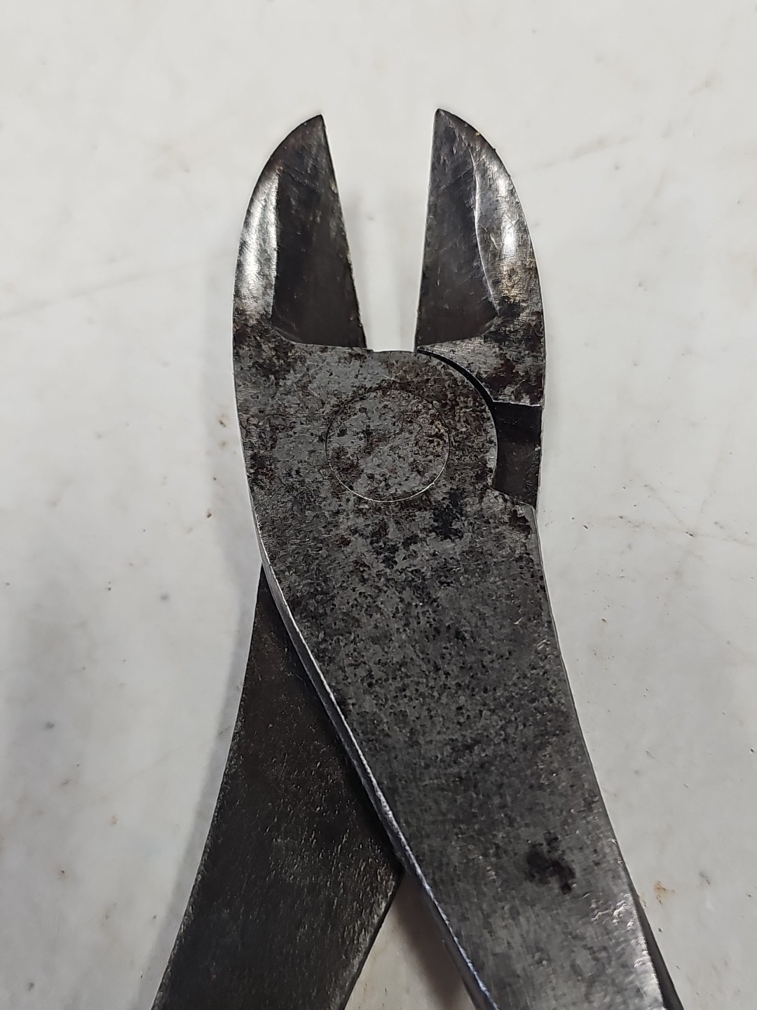 Channellock 447 8″ High Leverage Curved Diagonal Lap Joint Cutting Pliers