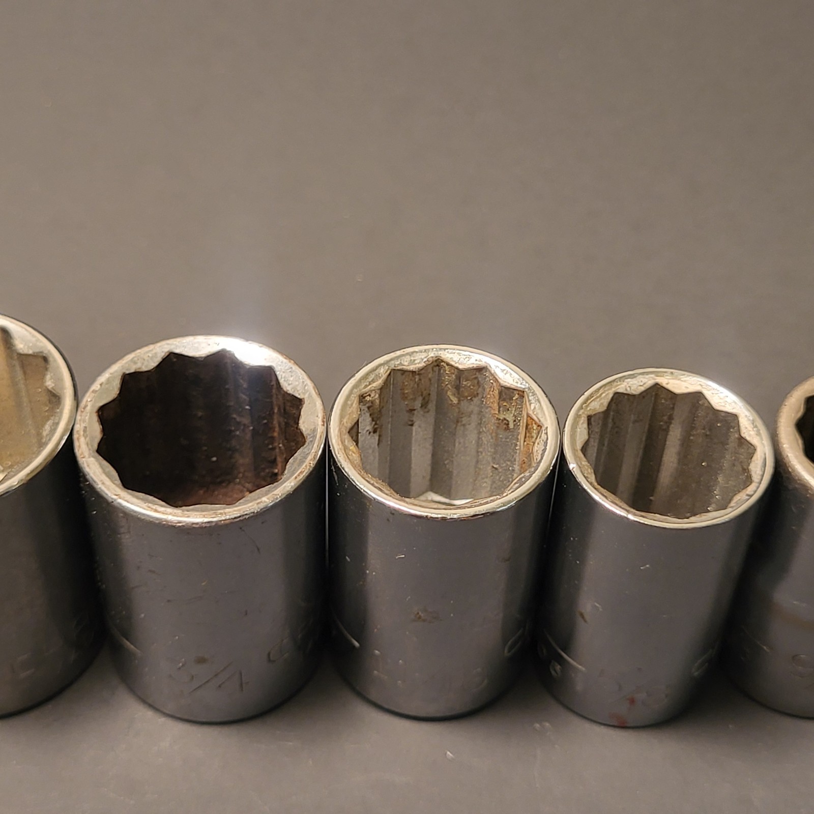 Craftsman made in USA 9 piece 1/2” dr socket set 12 pt 7/16” to 15/16”