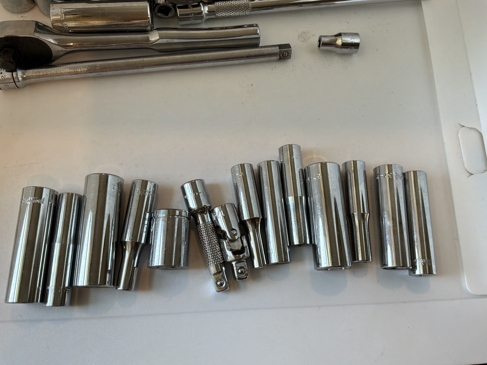 Vintage Armstrong Tools 43-152 Socket Set 1/2” Drive Ratchet USA w/ Case