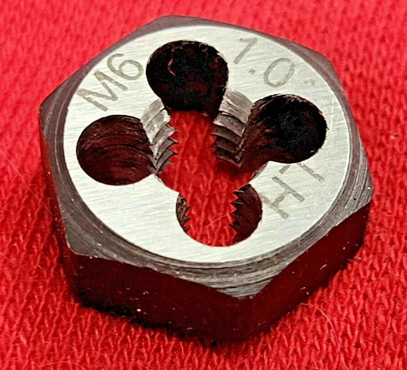 M6 X 1.0 6MM LEFT HAND x .62″ Hex Rethread Die Alfa MHD70756L CS LH Metric