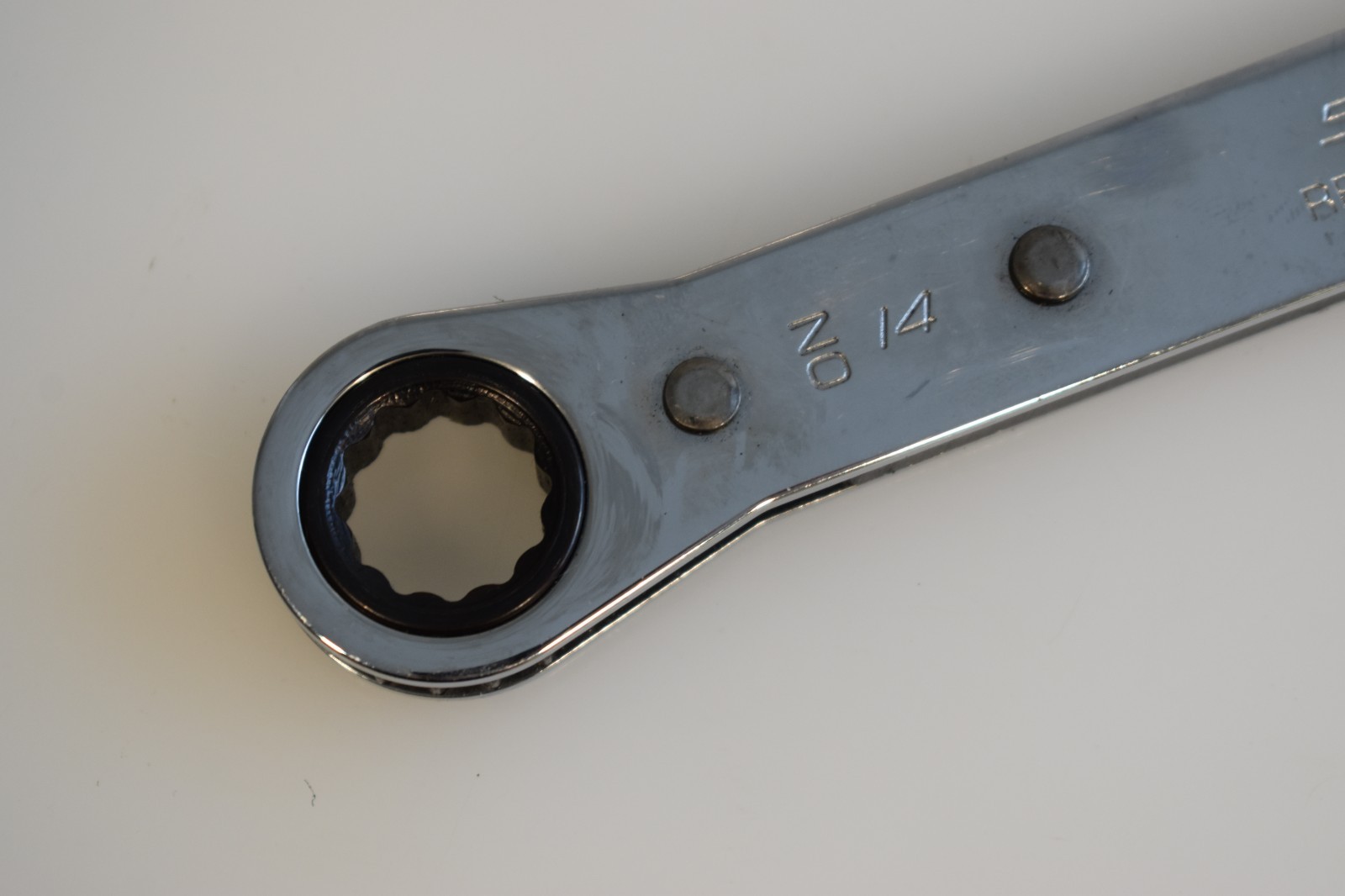 Snap-on Tools RBM1415A 14mm x 15mm Metric Ratcheting Box End Wrench 12 Point USA