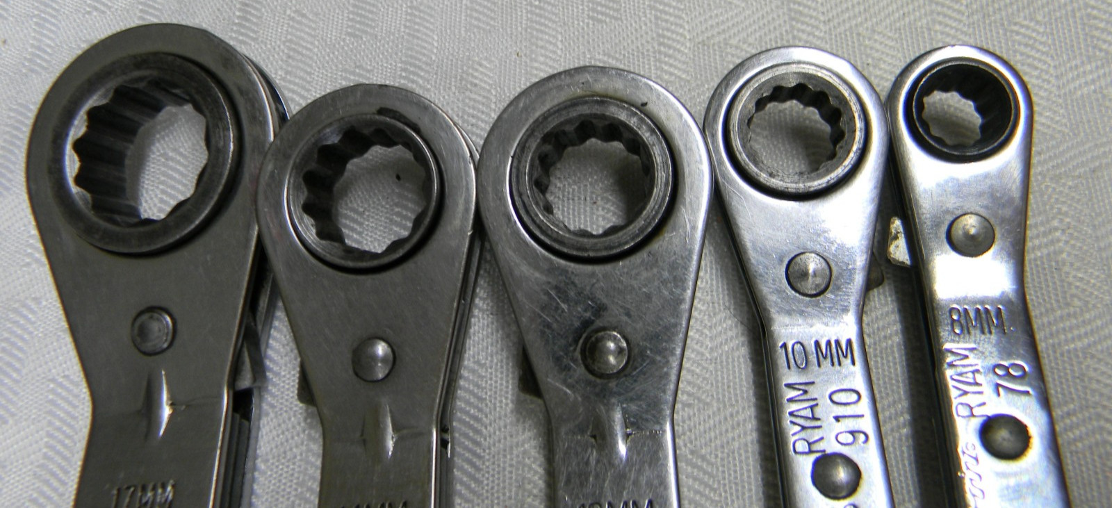 BLUE-POINT 5PC METRIC 12PT 25° OFFSET RATCHETING BOX WRENCH SET 7-17MM #RBYAM605