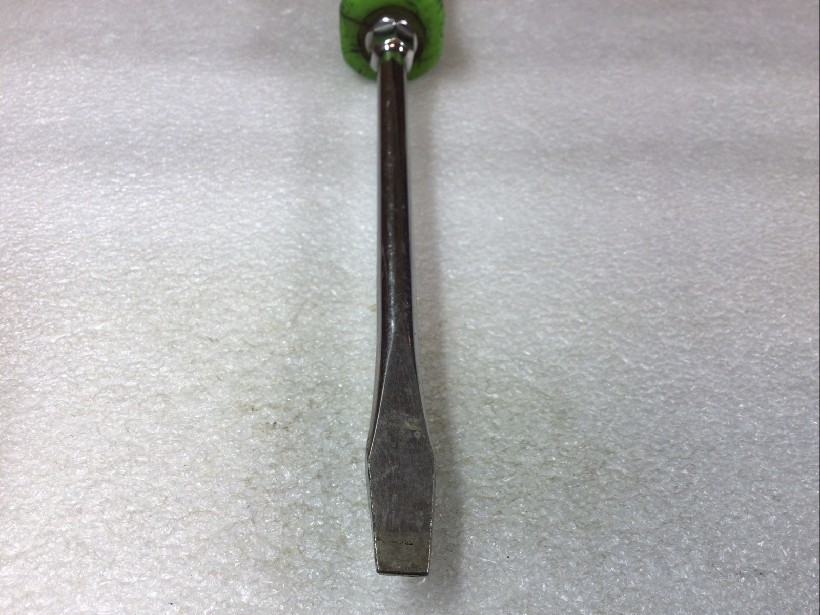 Snap On#SDD6 – 6” Long, Flat/Slot, Blade, Hard Green Handle, Screwdriver-USA-