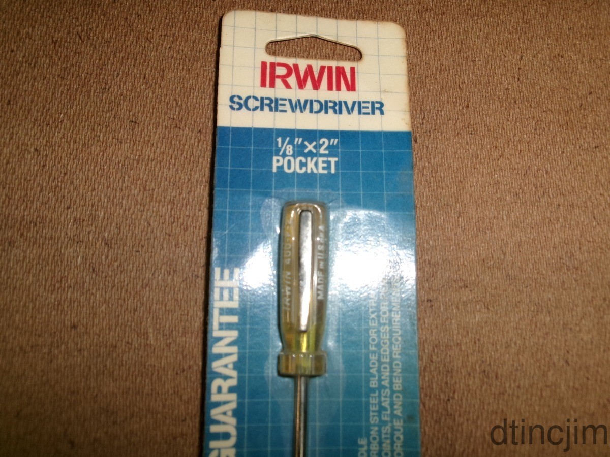 Irwin C400 P2 1/8in. x 2in. Pocket Clip Flat Blade Screwdriver