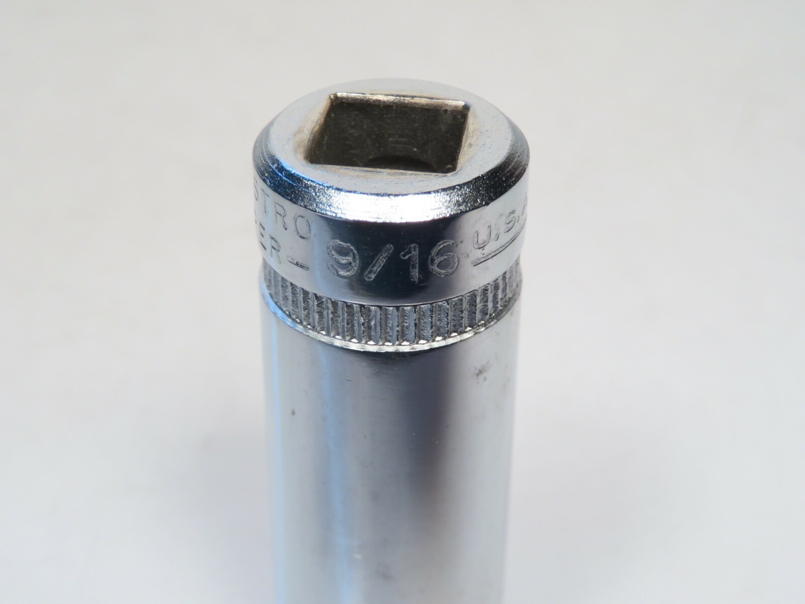 3/8″ Square Drive 12 Point Skirt Deep Style 9/16″ Socket Indestro Super 2744