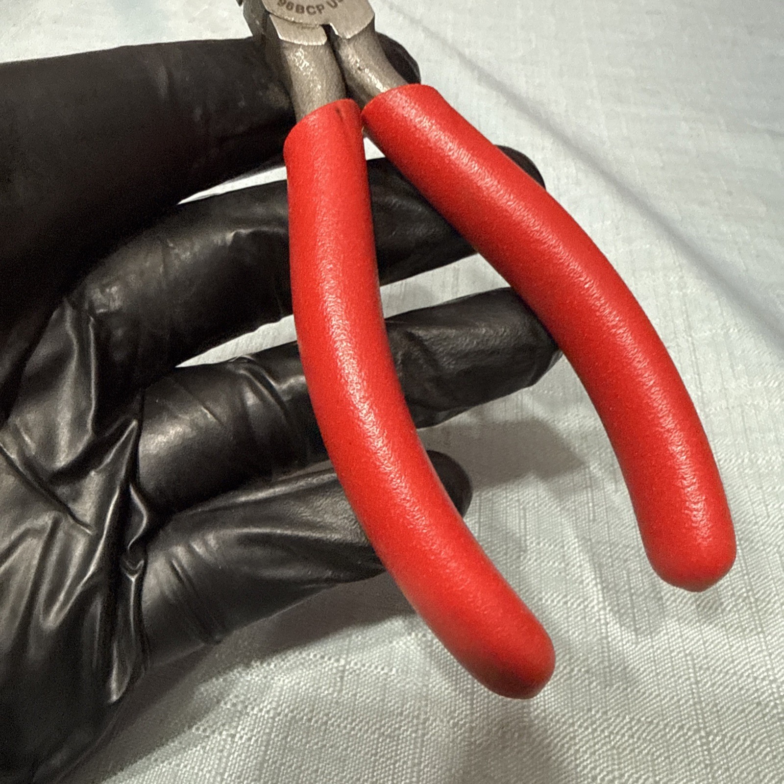 Snap-On Tools USA 96BCP 7″ Long Red Comfort Grip Handle Needle Nose Pliers