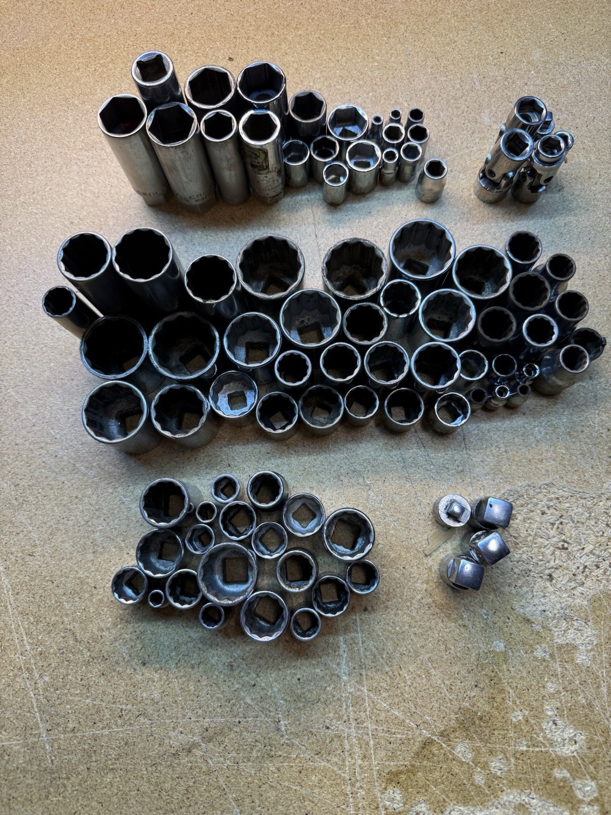 Lot Of 90 + Craftsman Sockets Assorted Sizes SAE METRIC 1/2 3/8 1/4 Drives Read