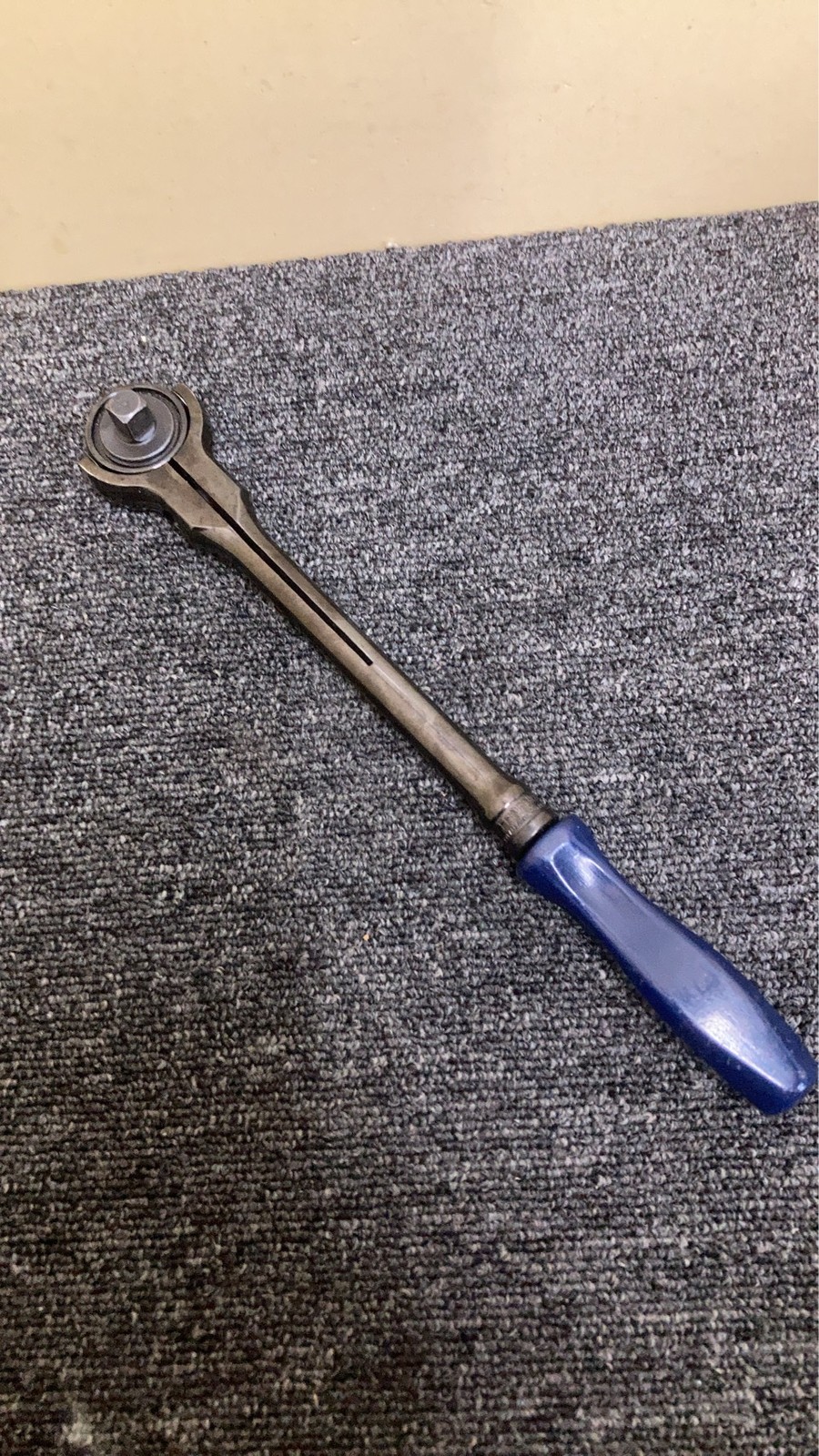 Snap On FHNFD100 3/8″ Dr 100 Tooth Round Head Ratchet NAVY
