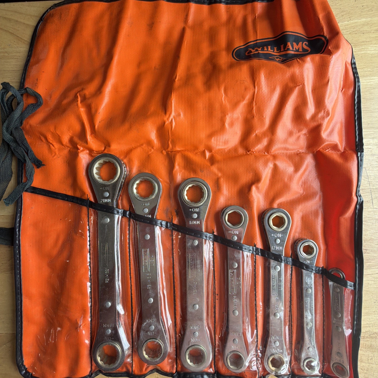 Williams Tools Metric Ratcheting Box End Wrench Set 12/6pt 7-19mm 21mm K-15 USA