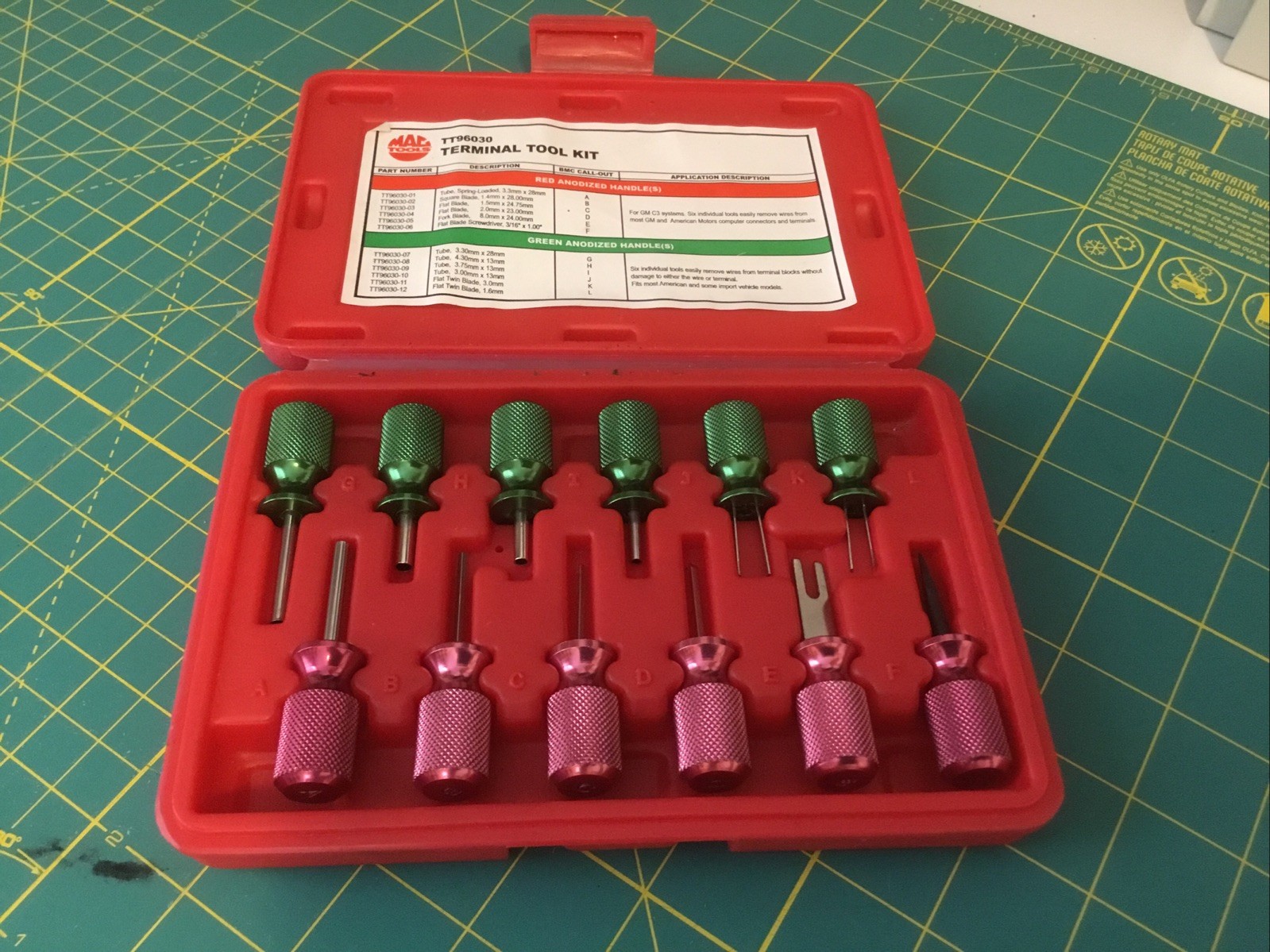 MAC Tools 12 Piece Knurled Handle Electrical Terminal Tool Set. Part #TT96030