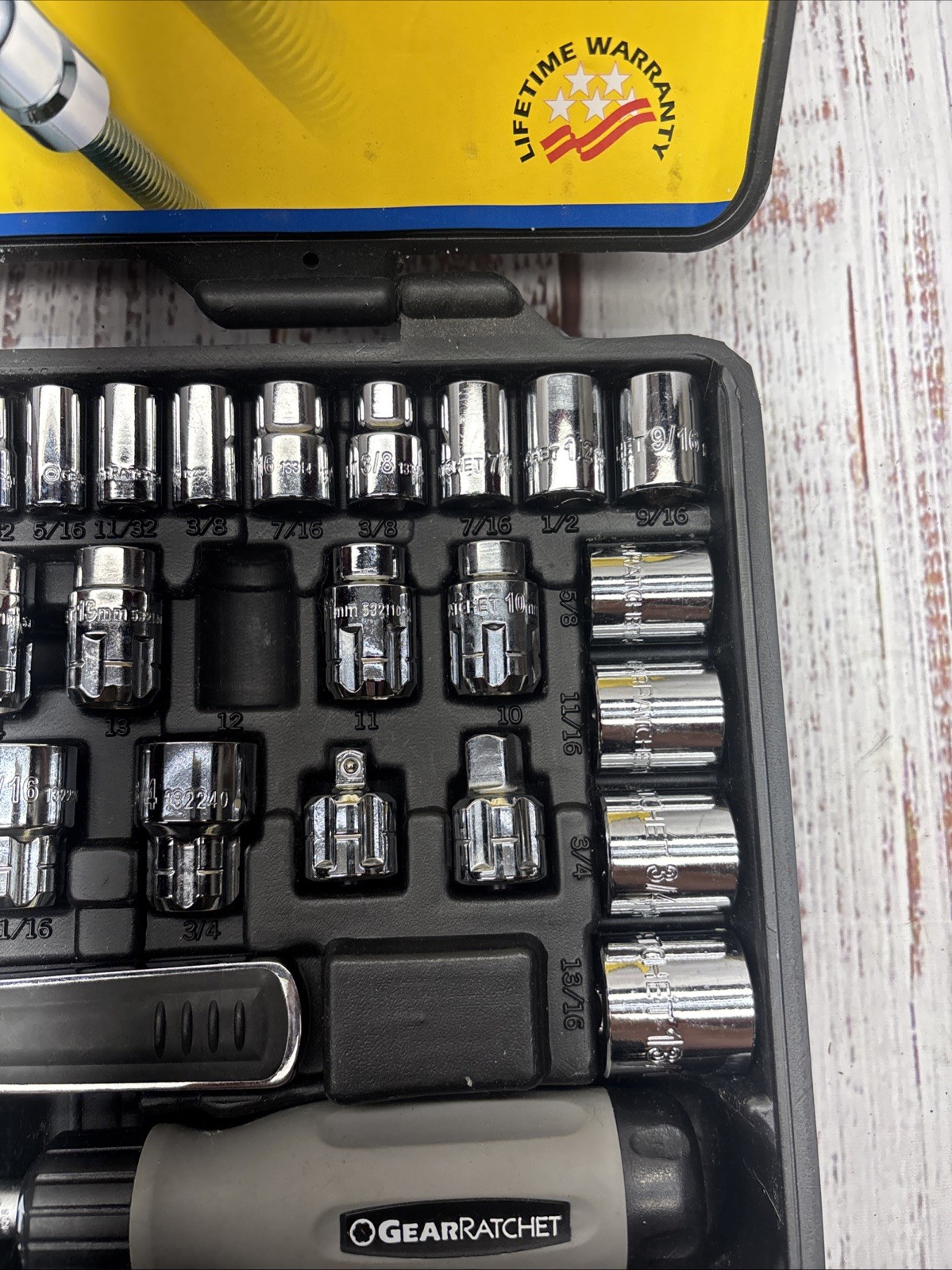 GearRatchet Vortex 60Pc Pass Thru 1/4” & 3/8” SAE Metric Socket