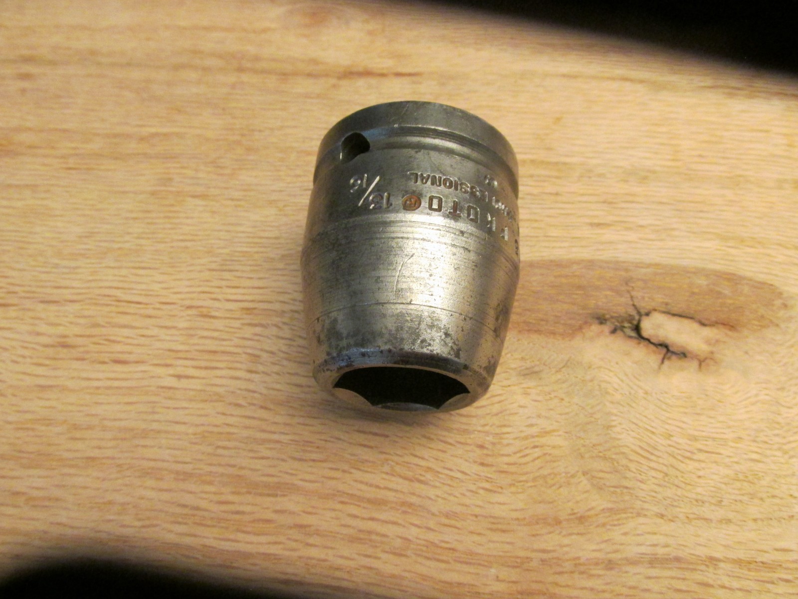 Nice Vintage Proto Professional 07513, 13/16” 6 Point, 3/4” Drive Impact Socket