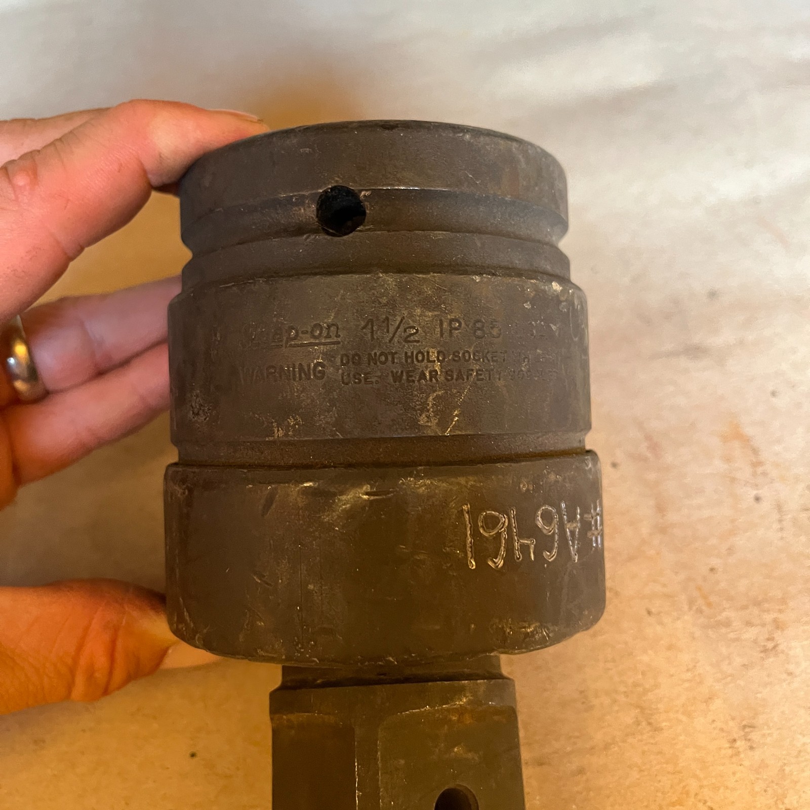 SNAP-ON IP 85 , 1-1/2” DRIVE IMPACT PIN HOLE SWIVEL UNIVERSAL JOINT Socket USA