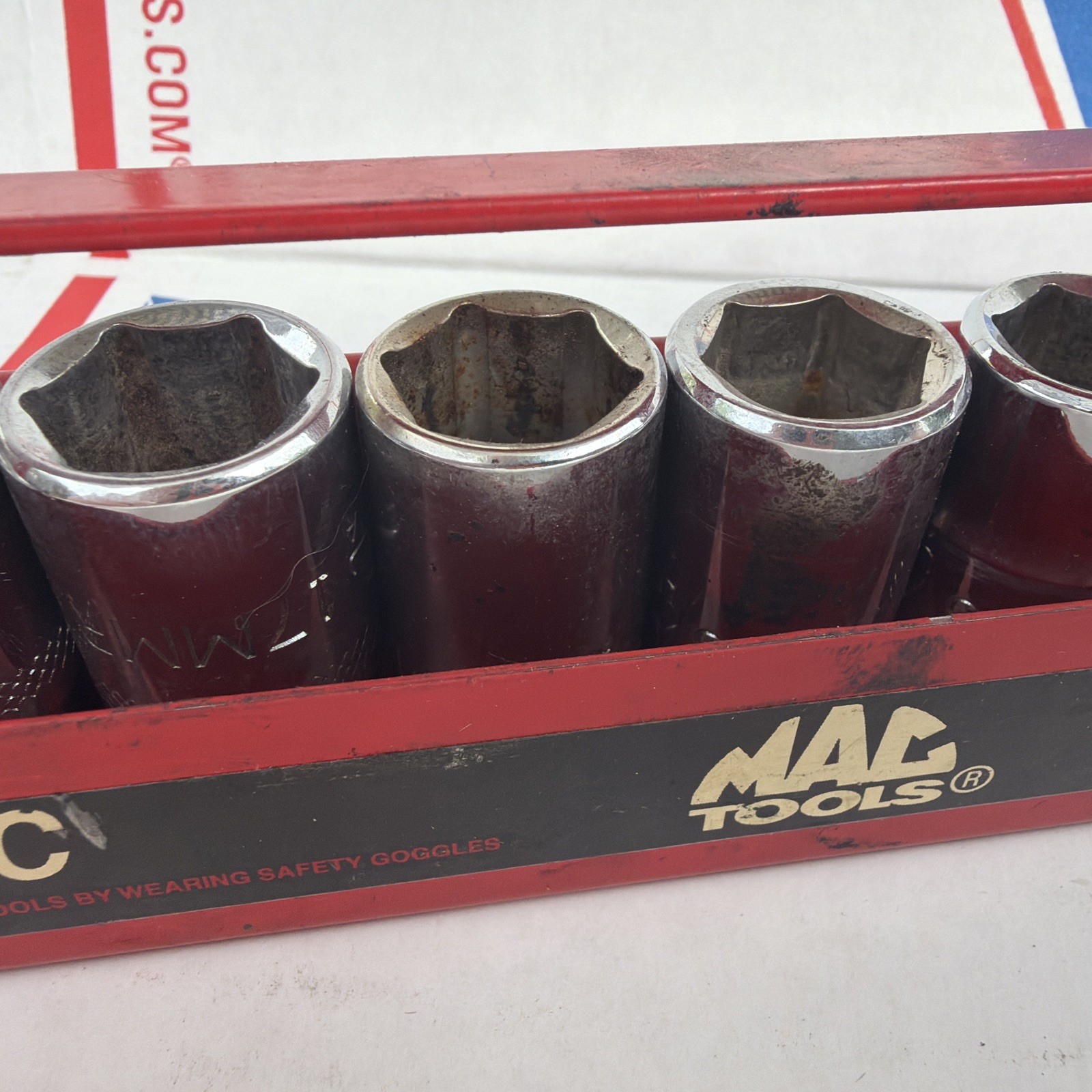 Mac Tools 1/2″ Drive 10pc Metric Socket Set 10mm – 19mm USA Nice Set