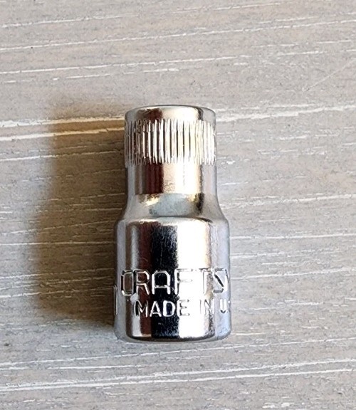 Craftsman USA 6mm Socket 6 Point 1/4″ G 43502 (Top Knurl)