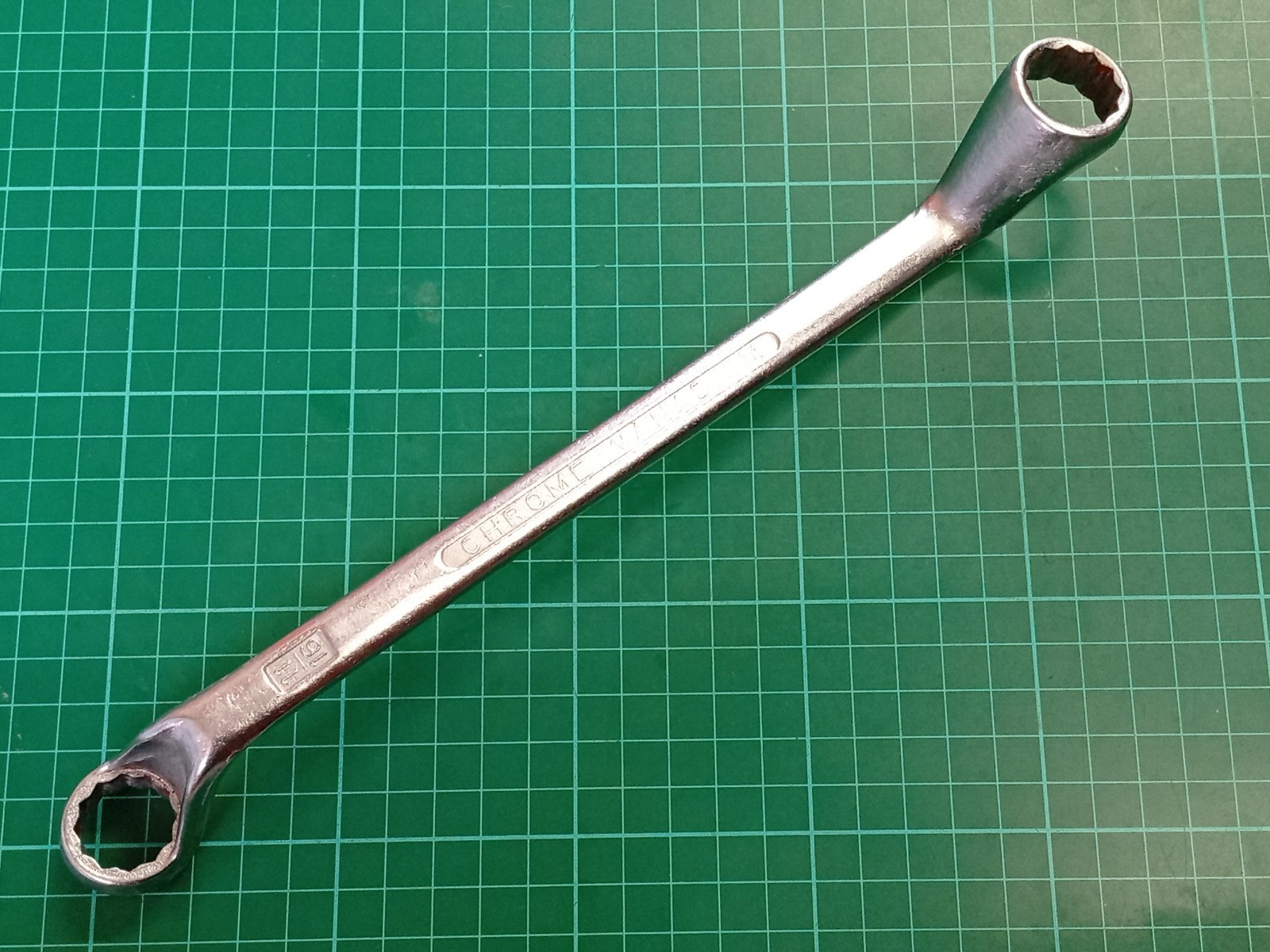 Elora No110 11/16″ x 3/4″ AF, Chrome-Vanadium Offset Ring Spanner, Germany