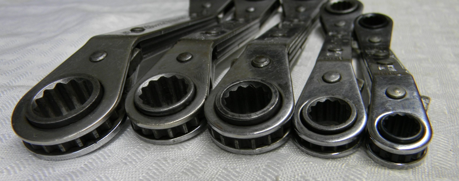 BLUE-POINT 5PC METRIC 12PT 25° OFFSET RATCHETING BOX WRENCH SET 7-17MM #RBYAM605