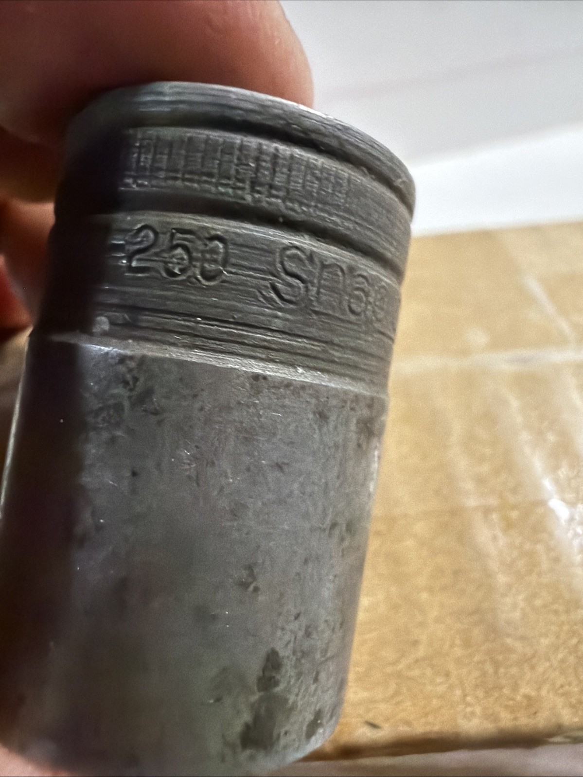 Vintage Snap-On 25/32″ SW250 12 point 1/2″ Dr Socket 1937 rare FORD factory logo