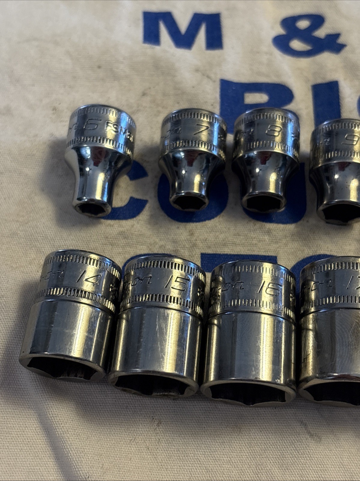 Snap-on Tools USA 3/8″ Drive 15pc Metric Shallow 6pt Socket BONUS Set 215FSMY