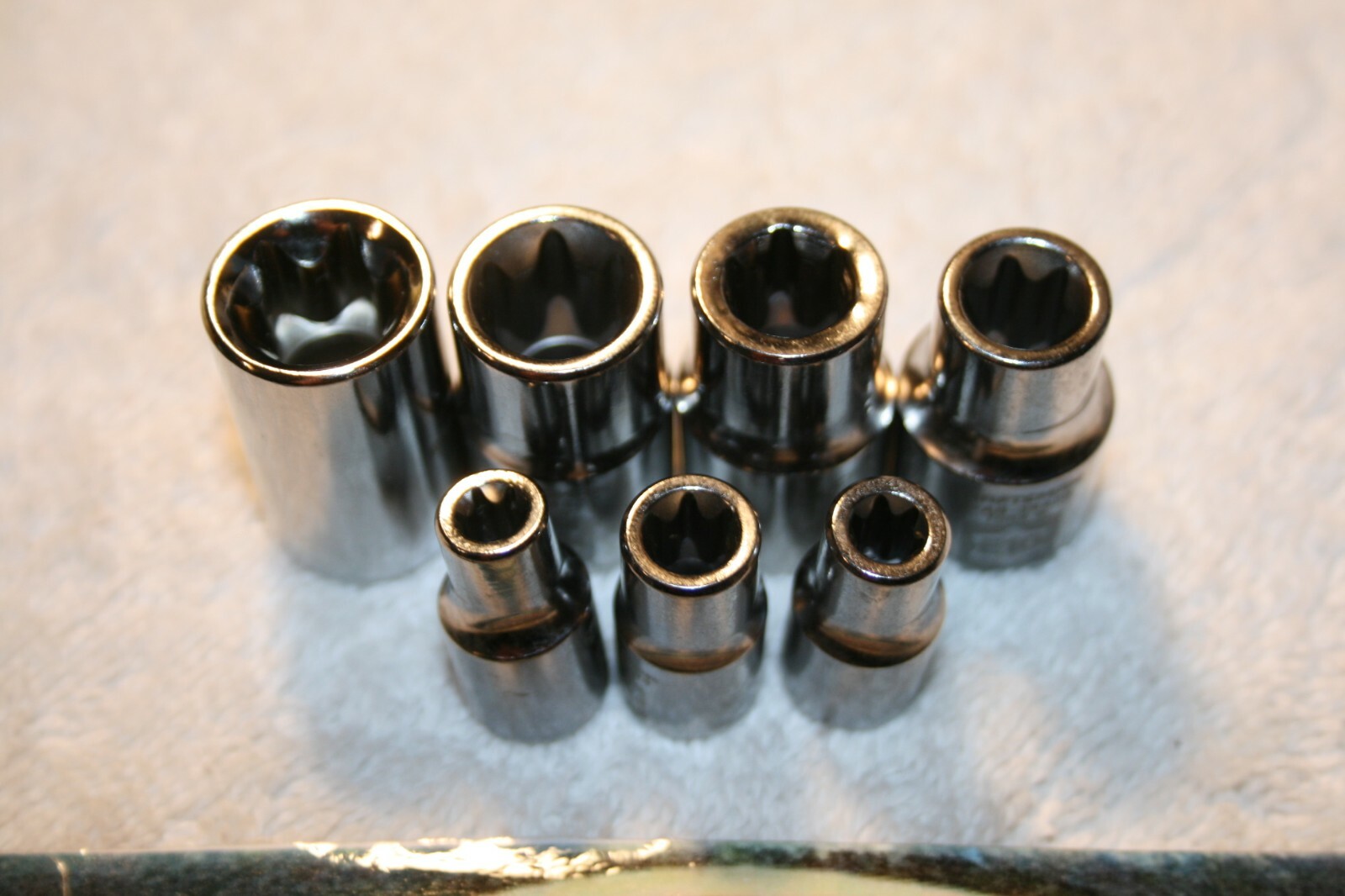 NEW Craftsman 7pc. 3/8″ & 1/4″ Drive External Torx Laser Etched Socket Tool Set