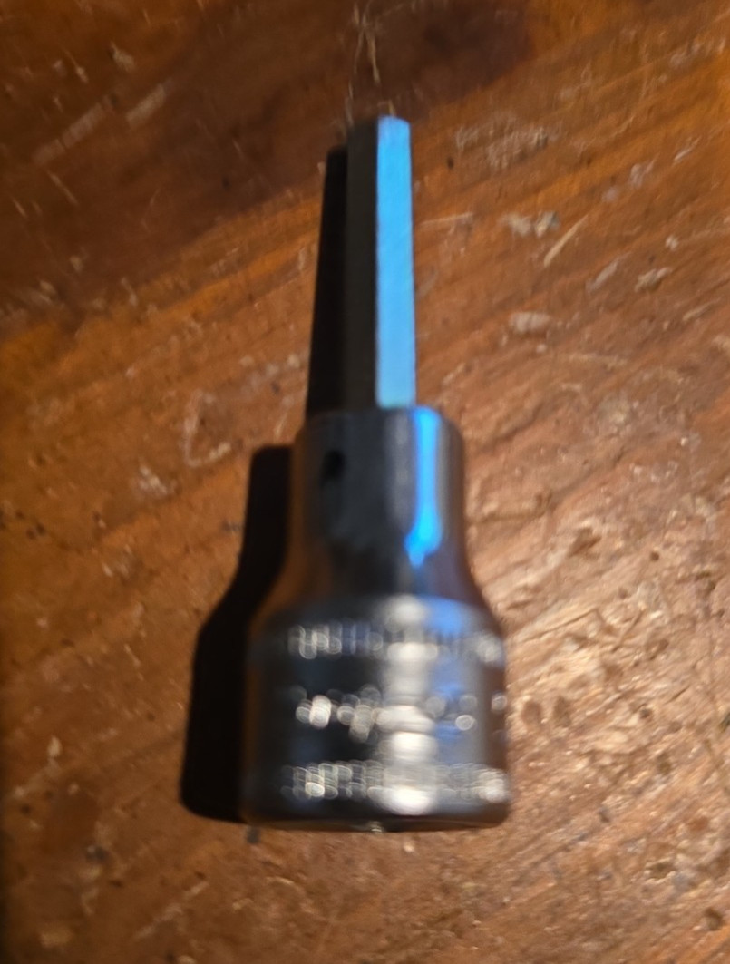 Snap-on tools USA metric 3/8″ drive 5mm Standard Hex Bit Socket FAM5A Used